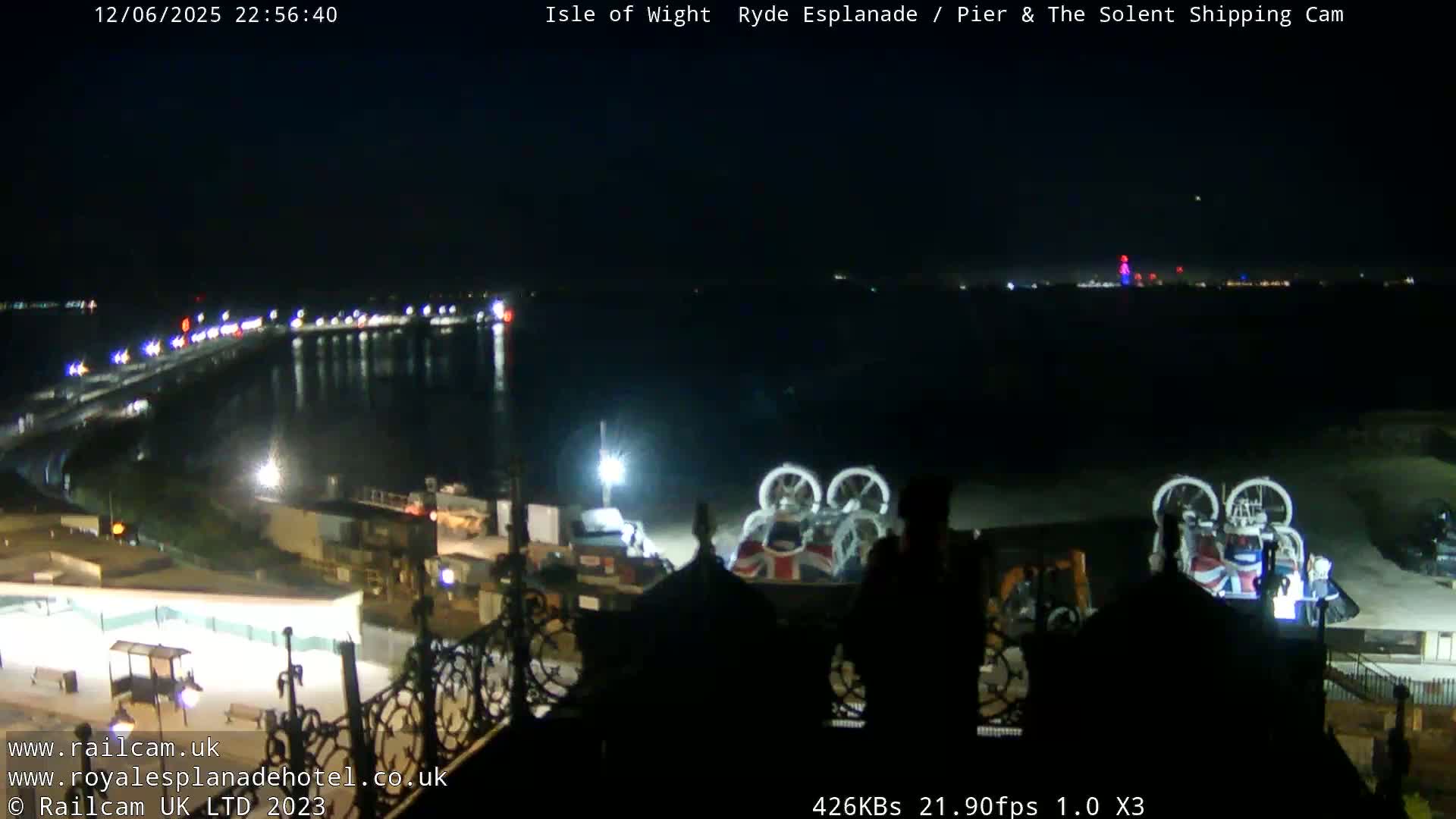Ryde Pier & Beach Live Cam -Isle Of Wight, South East, England, United Kingdom