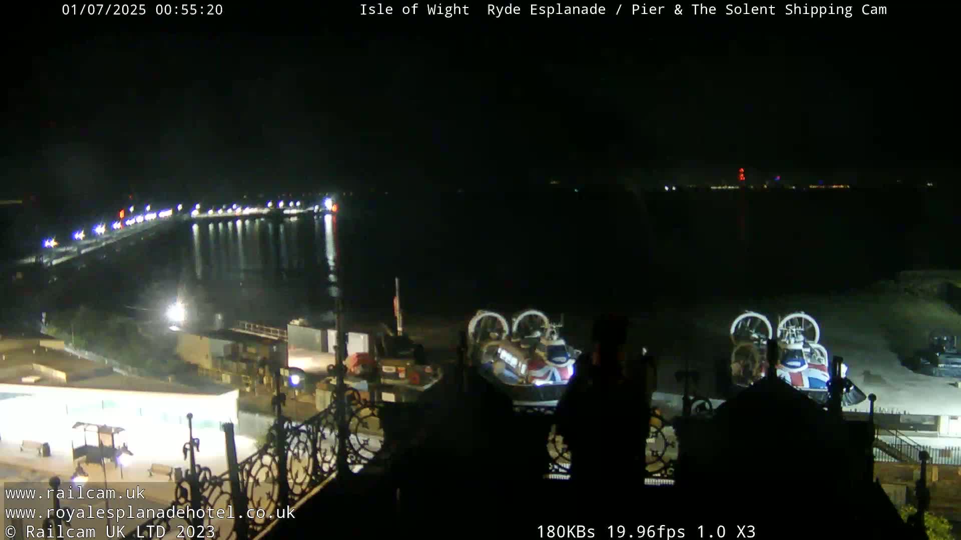 Ryde Pier & Beach Live Cam -Isle Of Wight, South East, England, United Kingdom