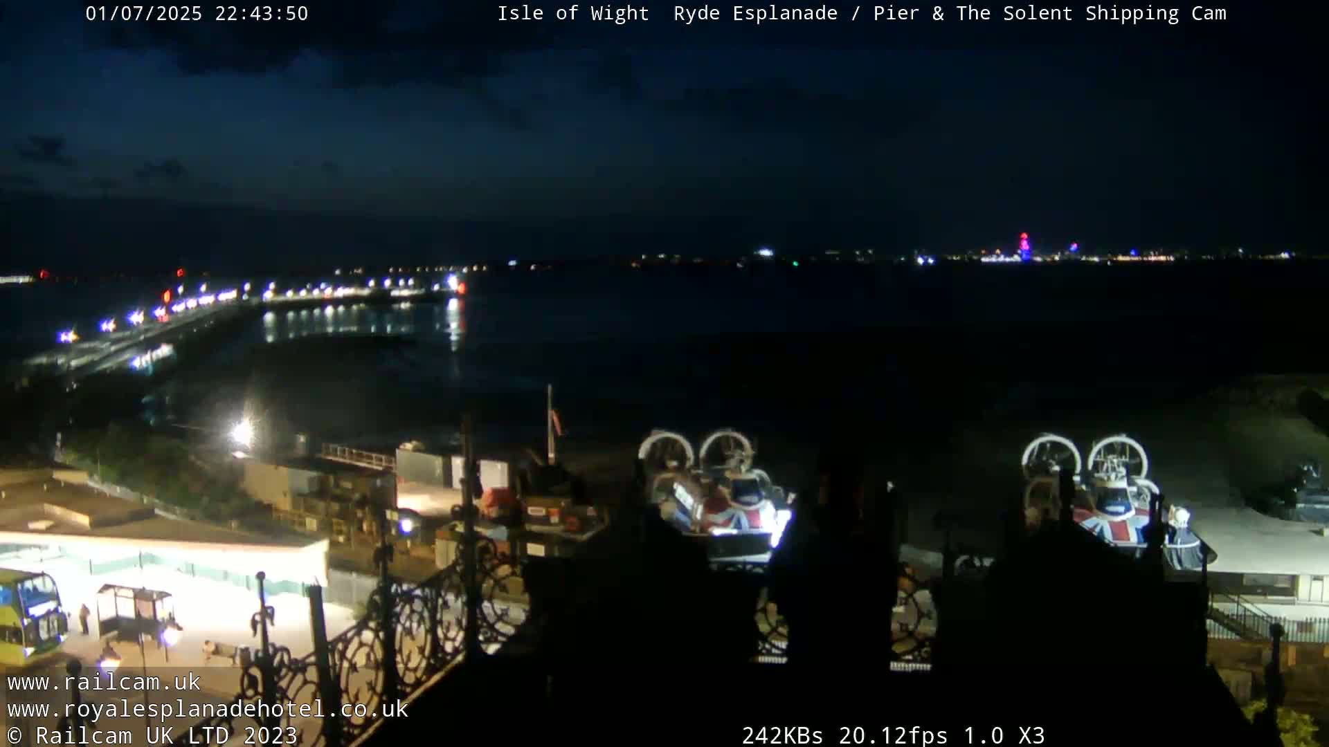 Ryde Pier & Beach Live Cam -Isle Of Wight, South East, England, United Kingdom
