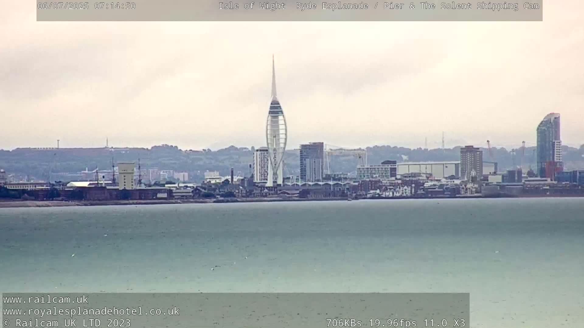 Ryde Pier & Beach Live Cam -Isle Of Wight, South East, England, United Kingdom