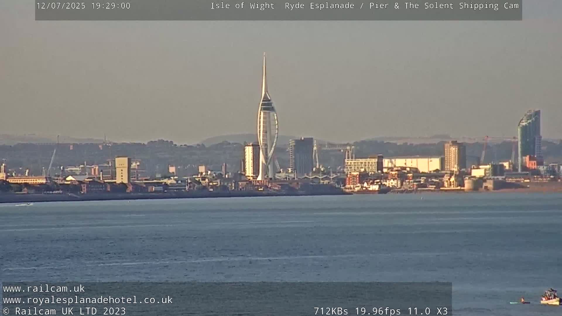 Ryde Pier & Beach Live Cam -Isle Of Wight, South East, England, United Kingdom