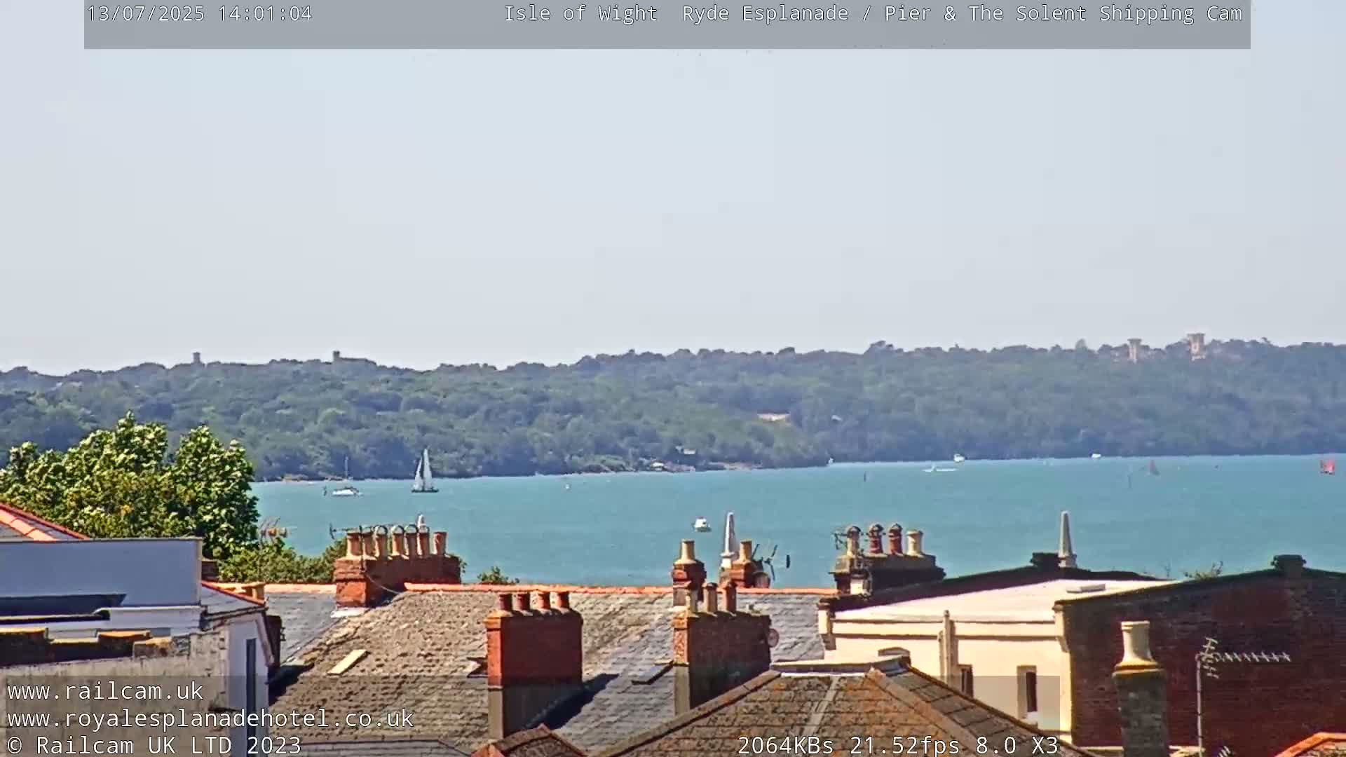 Ryde Pier & Beach Live Cam -Isle Of Wight, South East, England, United Kingdom