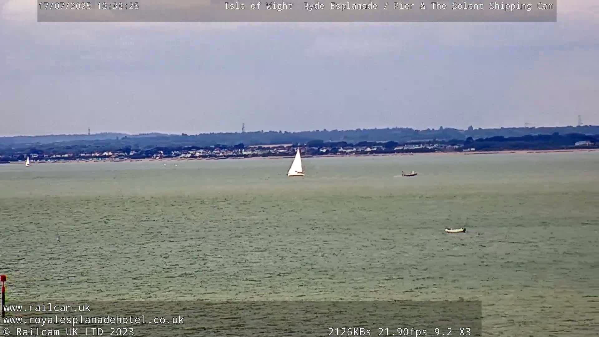 Ryde Pier & Beach Live Cam -Isle Of Wight, South East, England, United Kingdom