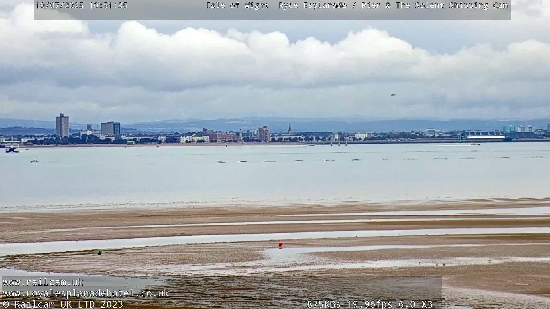 Ryde Pier & Beach Live Cam -Isle Of Wight, South East, England, United Kingdom