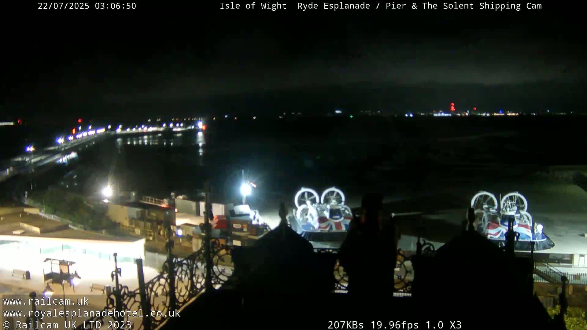 Ryde Pier & Beach Live Cam -Isle Of Wight, South East, England, United Kingdom
