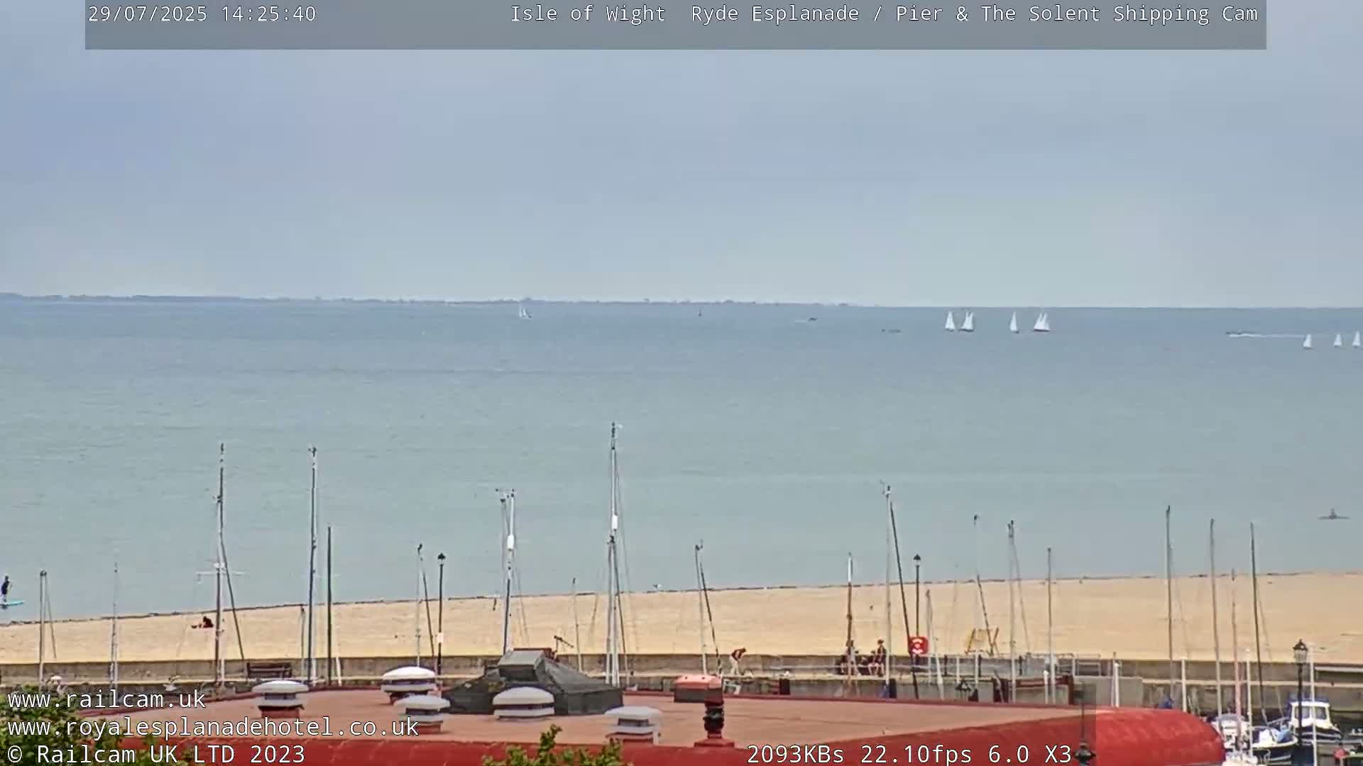 Ryde Pier & Beach Live Cam -Isle Of Wight, South East, England, United Kingdom