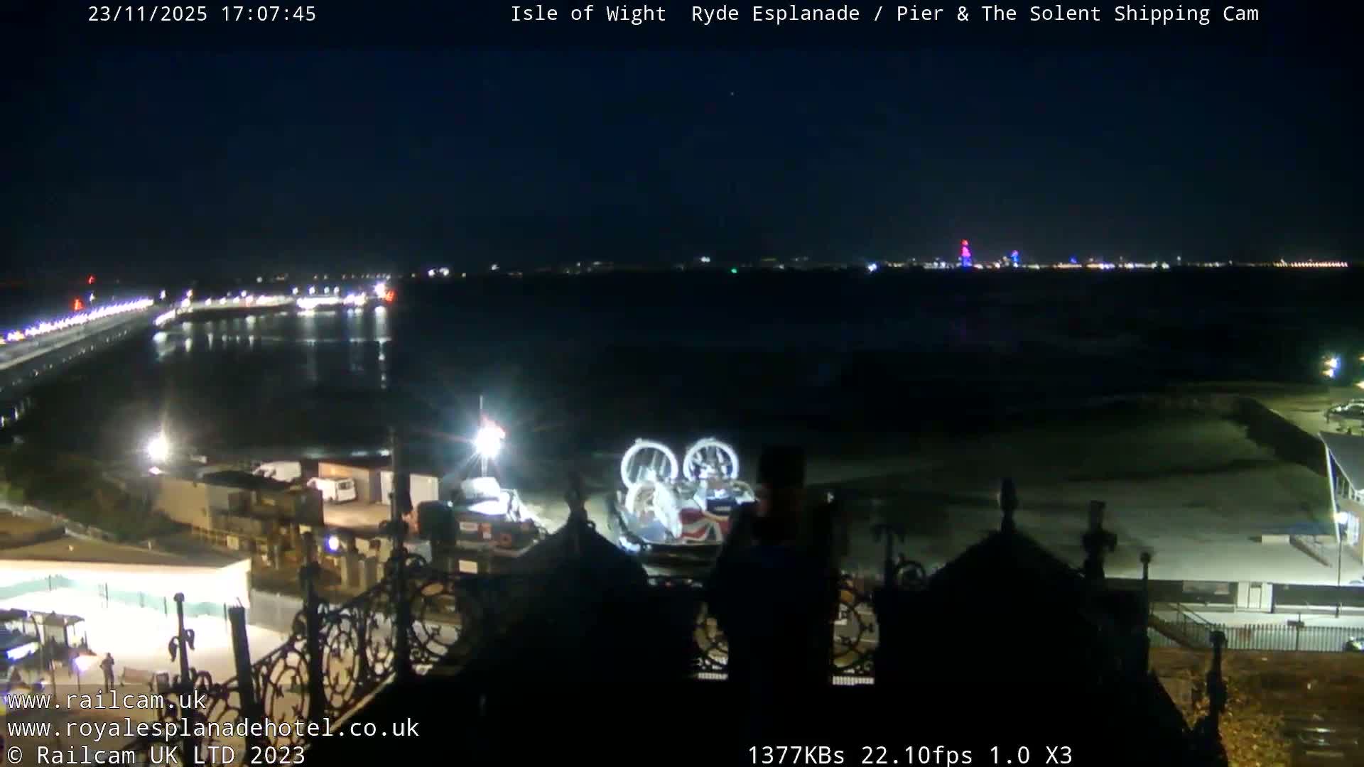 Ryde Pier & Beach Live Cam -Isle Of Wight, South East, England, United Kingdom