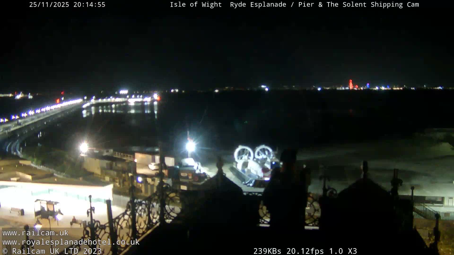 Ryde Pier & Beach Live Cam -Isle Of Wight, South East, England, United Kingdom