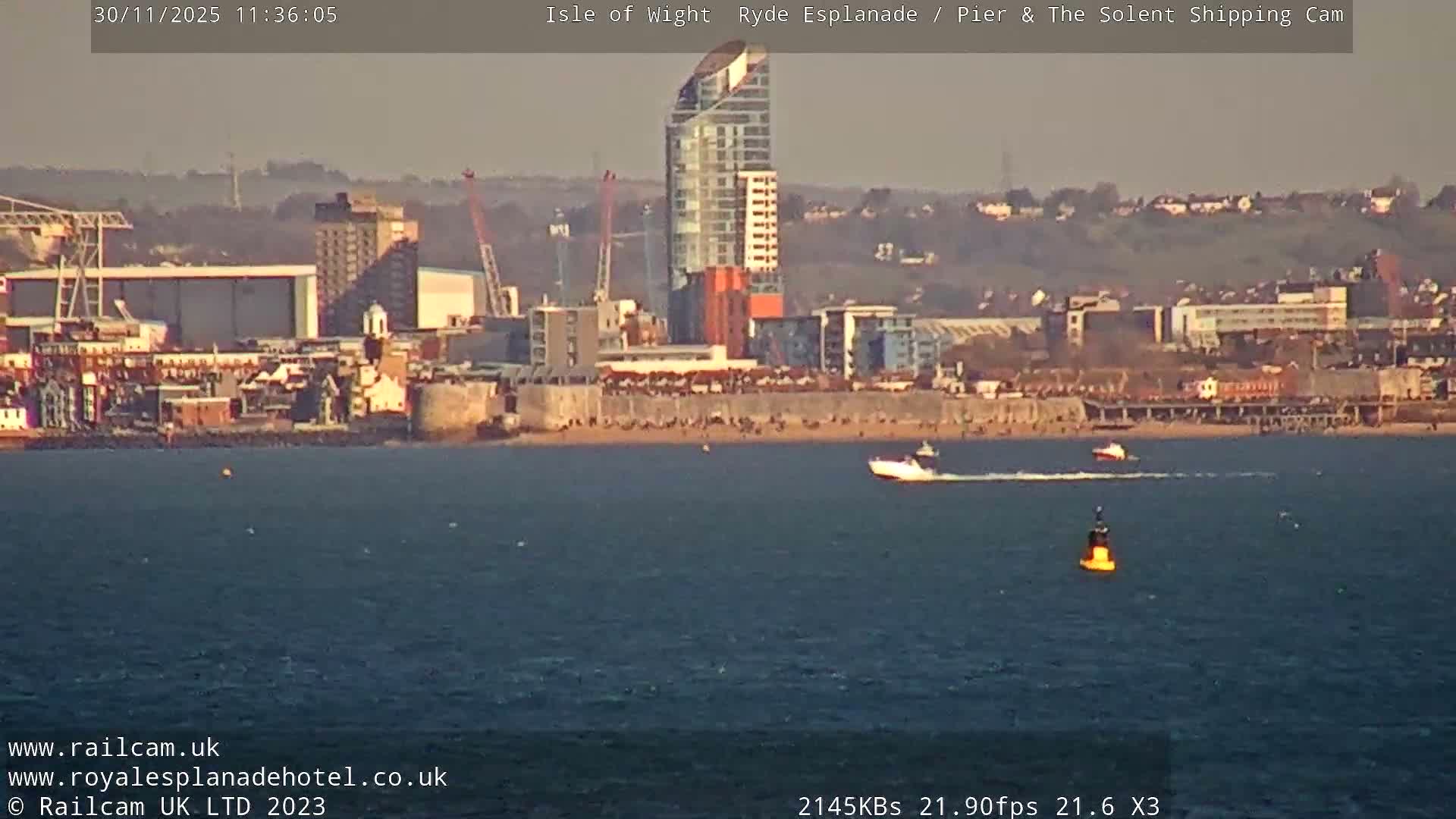 Ryde Pier & Beach Live Cam -Isle Of Wight, South East, England, United Kingdom