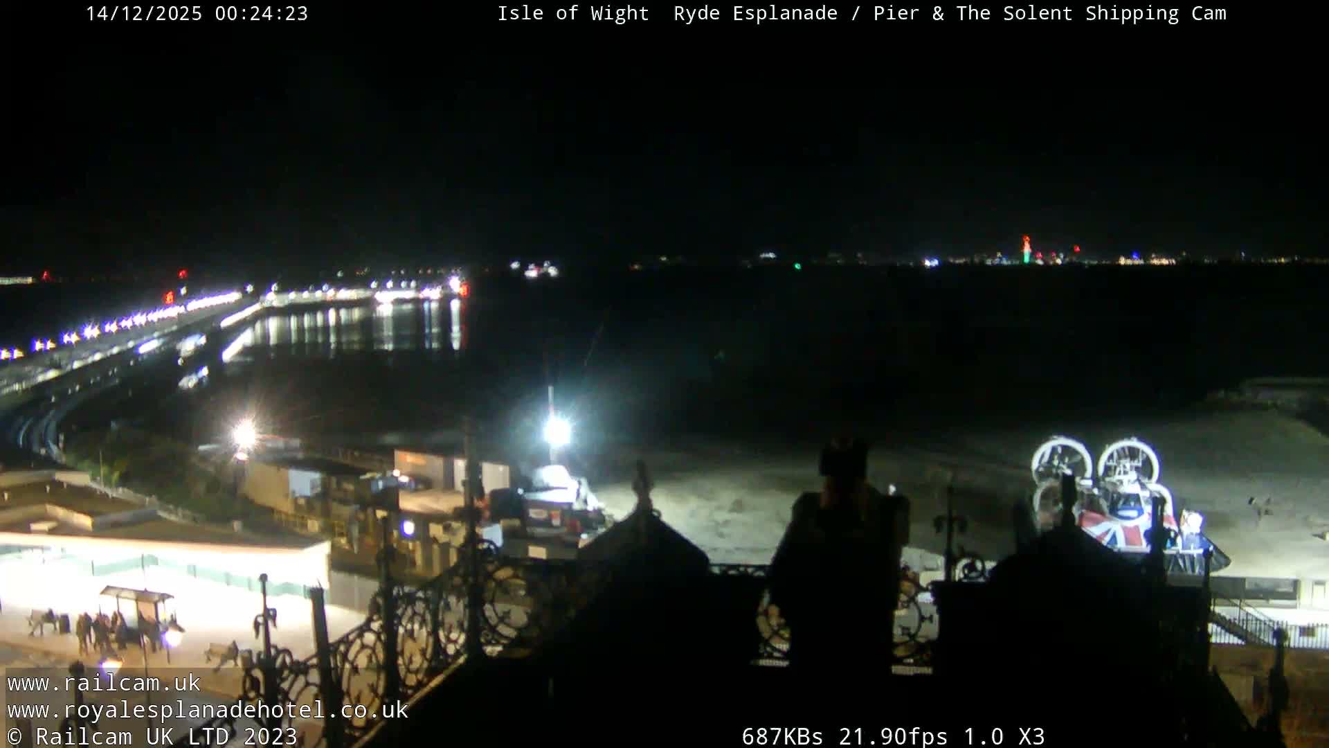 Ryde Pier & Beach Live Cam -Isle Of Wight, South East, England, United Kingdom