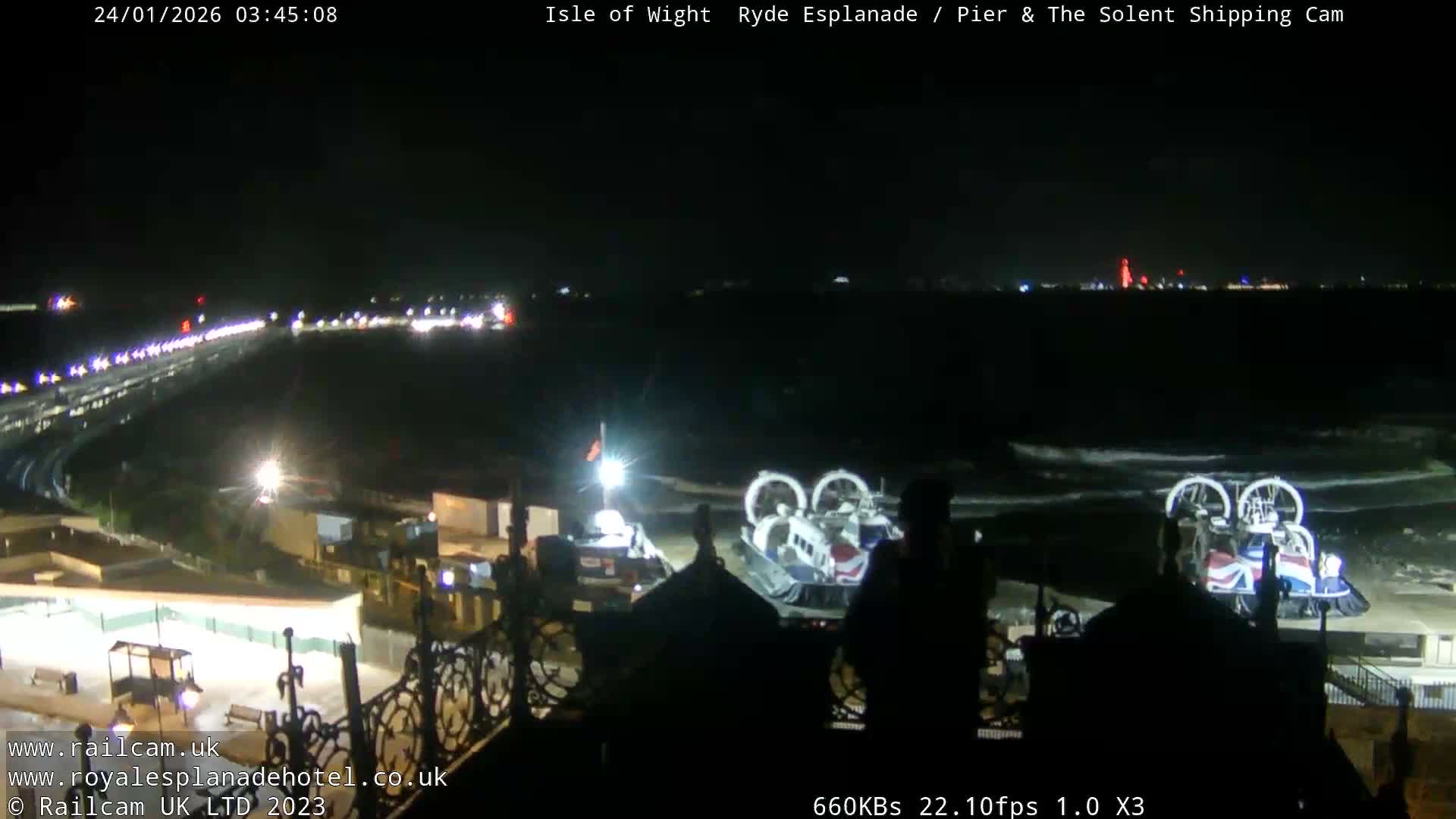 Ryde Pier & Beach Live Cam -Isle Of Wight, South East, England, United Kingdom