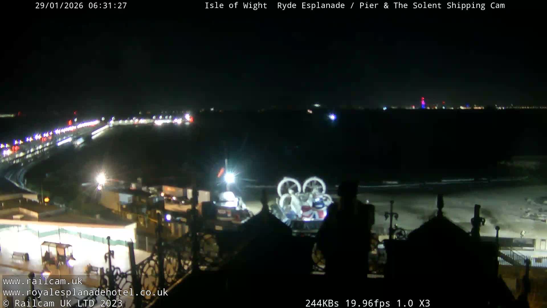 Ryde Pier & Beach Live Cam -Isle Of Wight, South East, England, United Kingdom