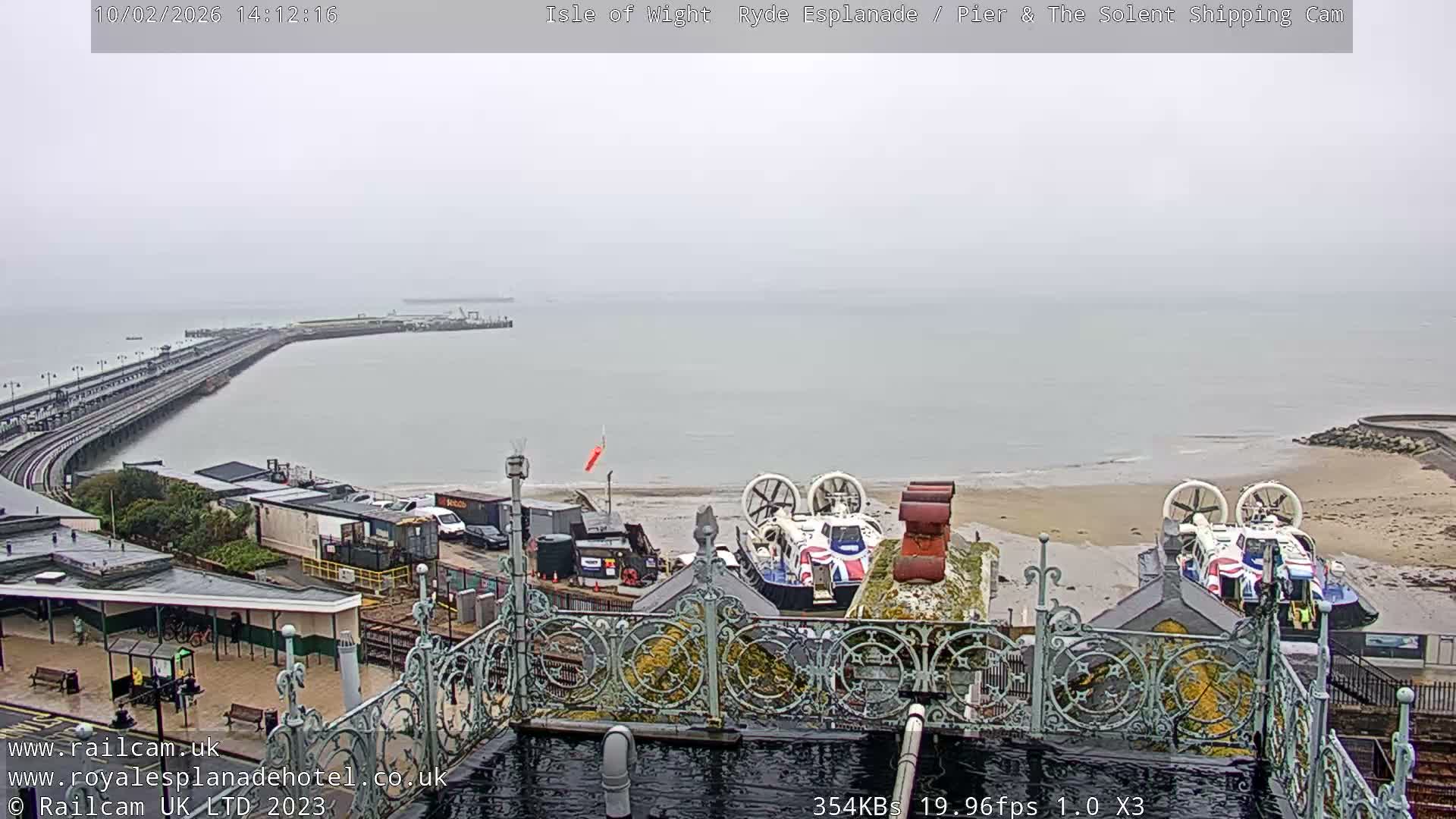 Ryde Pier & Beach Live Cam -Isle Of Wight, South East, England, United Kingdom