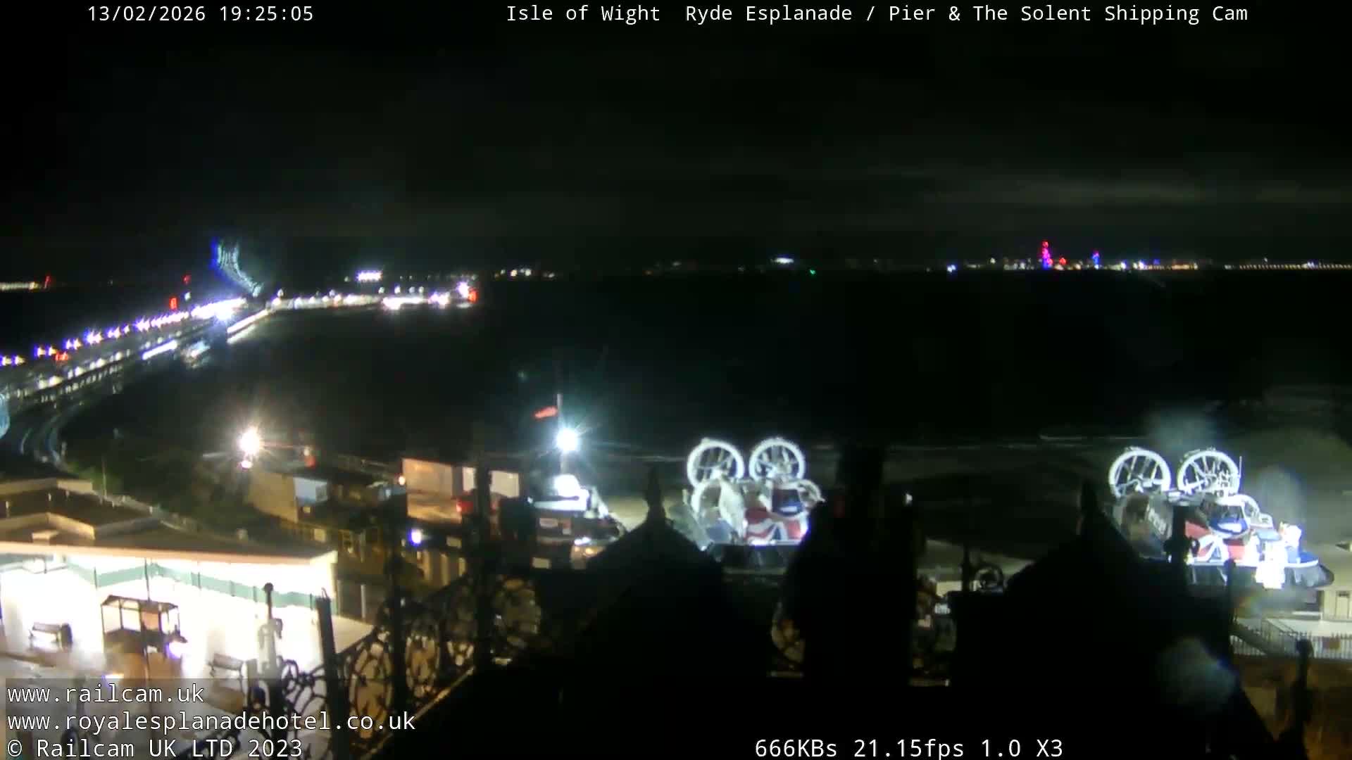 Ryde Pier & Beach Live Cam -Isle Of Wight, South East, England, United Kingdom