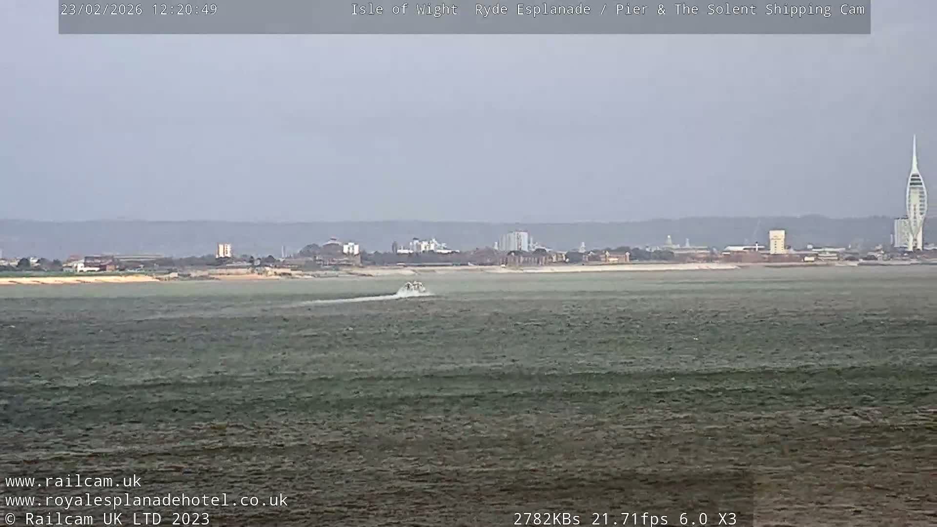 Ryde Pier & Beach Live Cam -Isle Of Wight, South East, England, United Kingdom