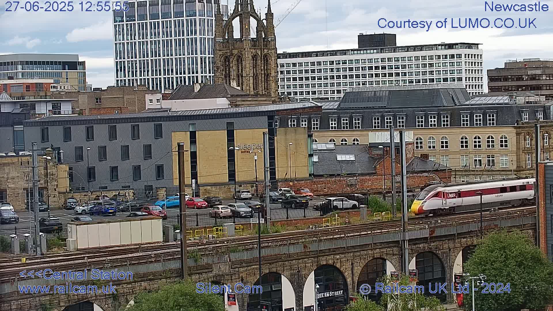 Newcastle upon Tyne Central Station Northeast Approach & Center Live Cam - Tyne and Wear, North East, England, United Kingdom