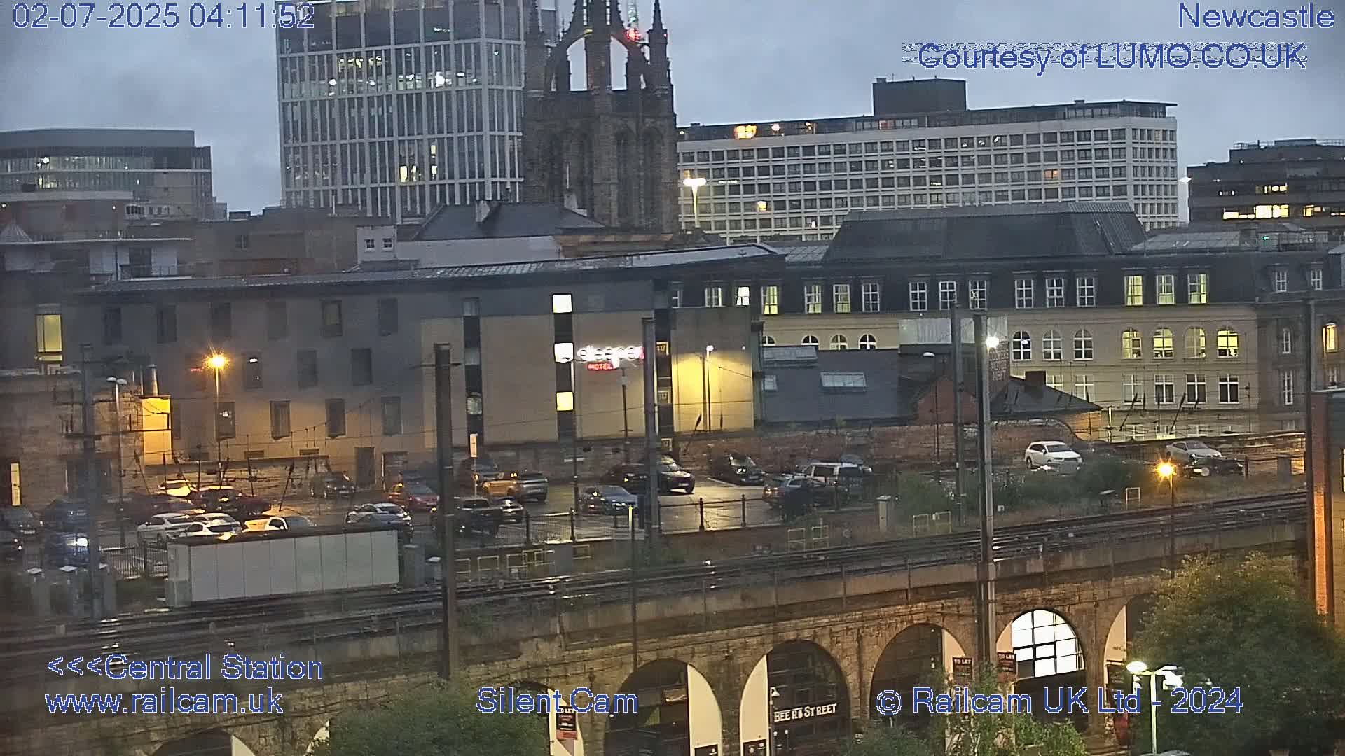 Newcastle upon Tyne Central Station Northeast Approach & Center Live Cam - Tyne and Wear, North East, England, United Kingdom