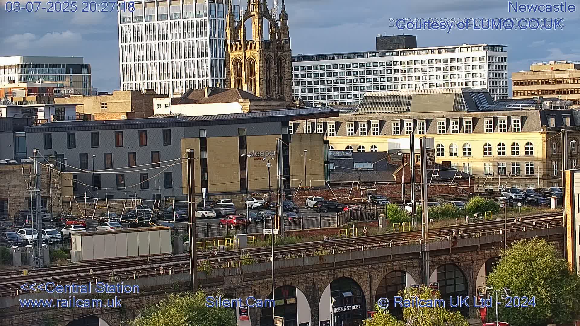 Newcastle upon Tyne Central Station Northeast Approach & Center Live Cam - Tyne and Wear, North East, England, United Kingdom