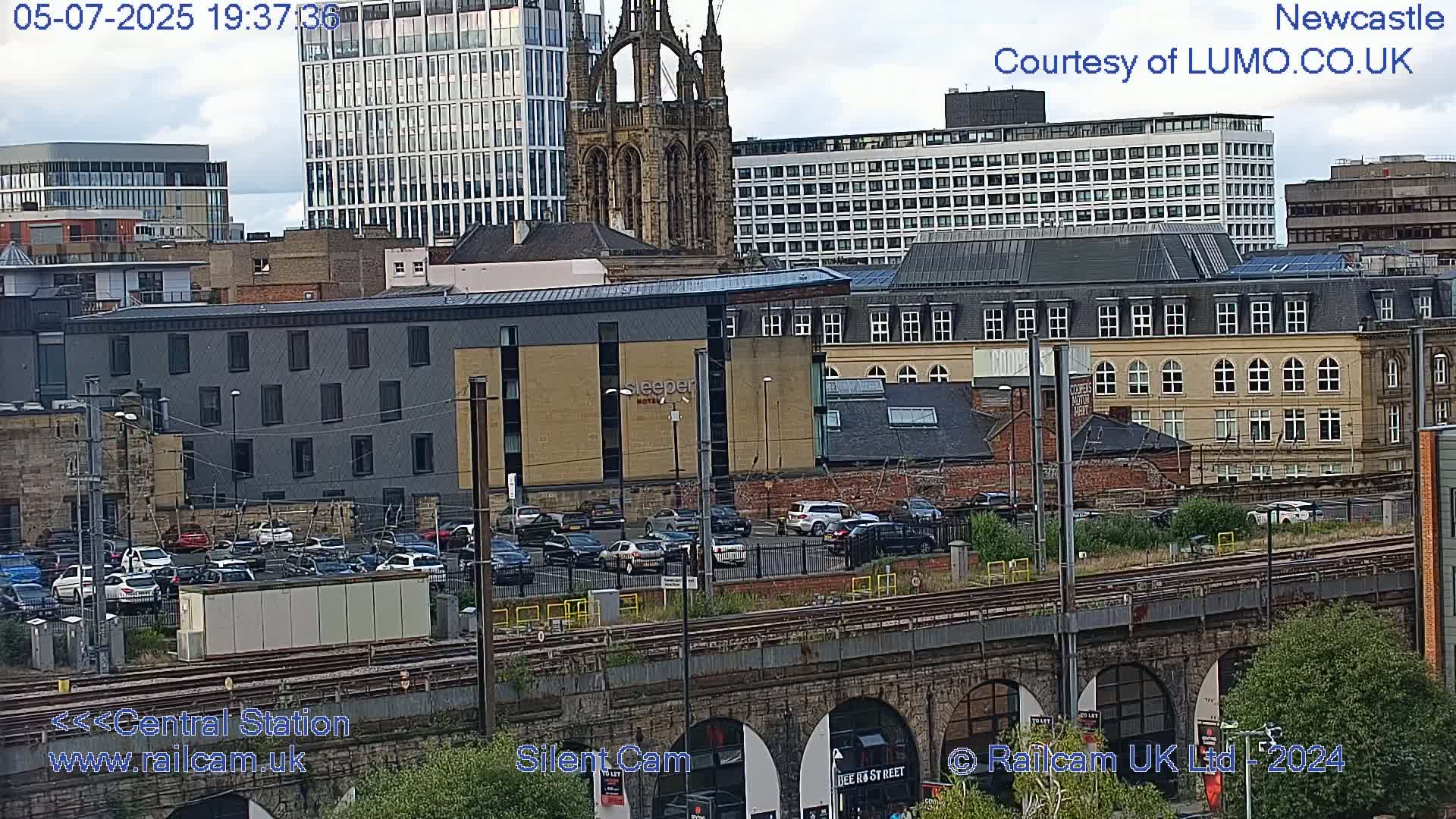 Newcastle upon Tyne Central Station Northeast Approach & Center Live Cam - Tyne and Wear, North East, England, United Kingdom