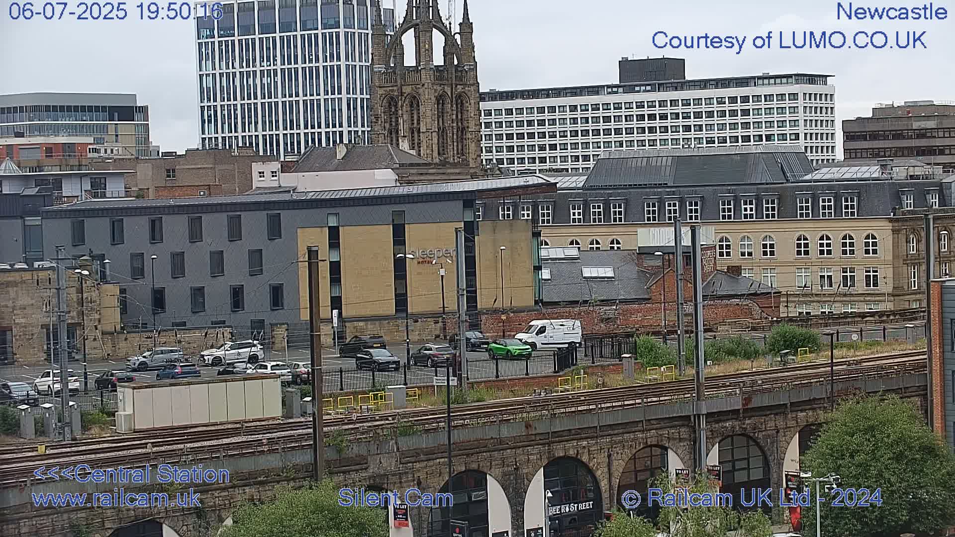 Newcastle upon Tyne Central Station Northeast Approach & Center Live Cam - Tyne and Wear, North East, England, United Kingdom