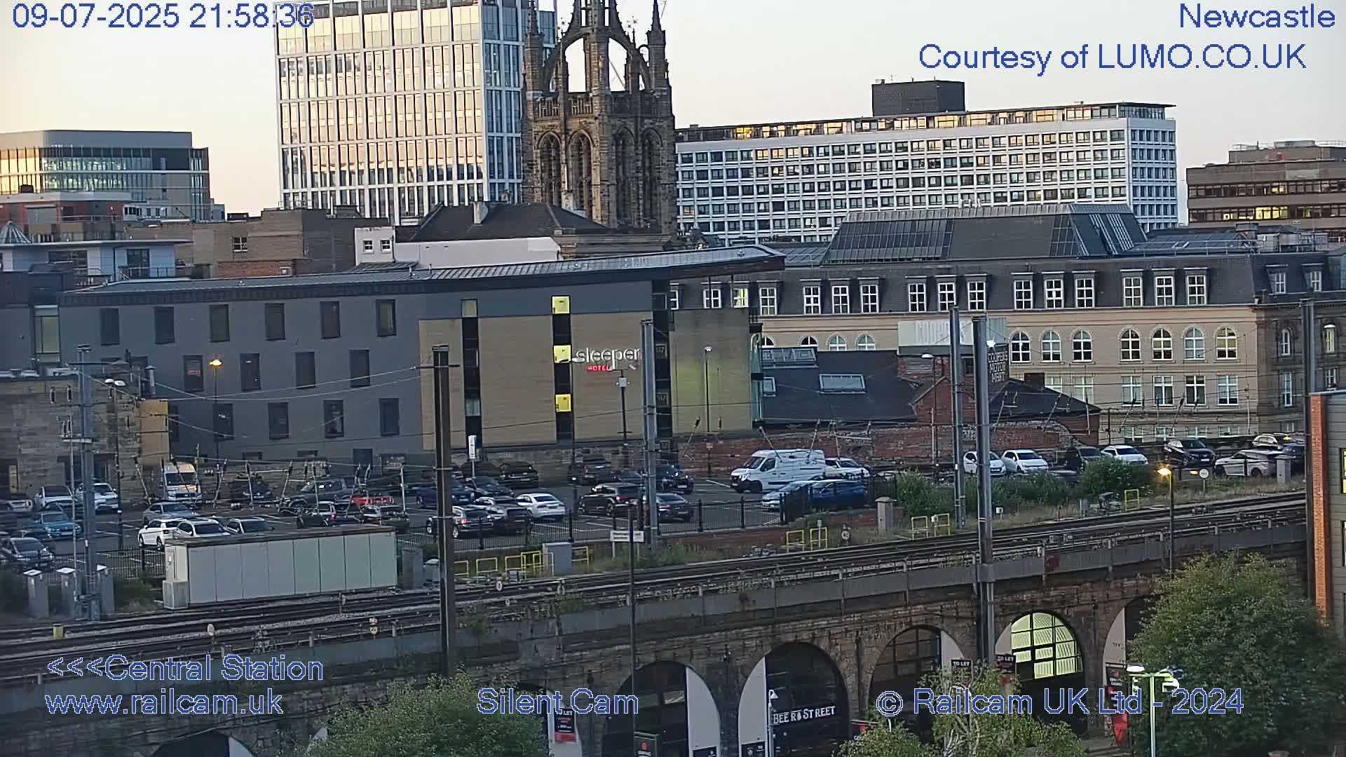 Newcastle upon Tyne Central Station Northeast Approach & Center Live Cam - Tyne and Wear, North East, England, United Kingdom