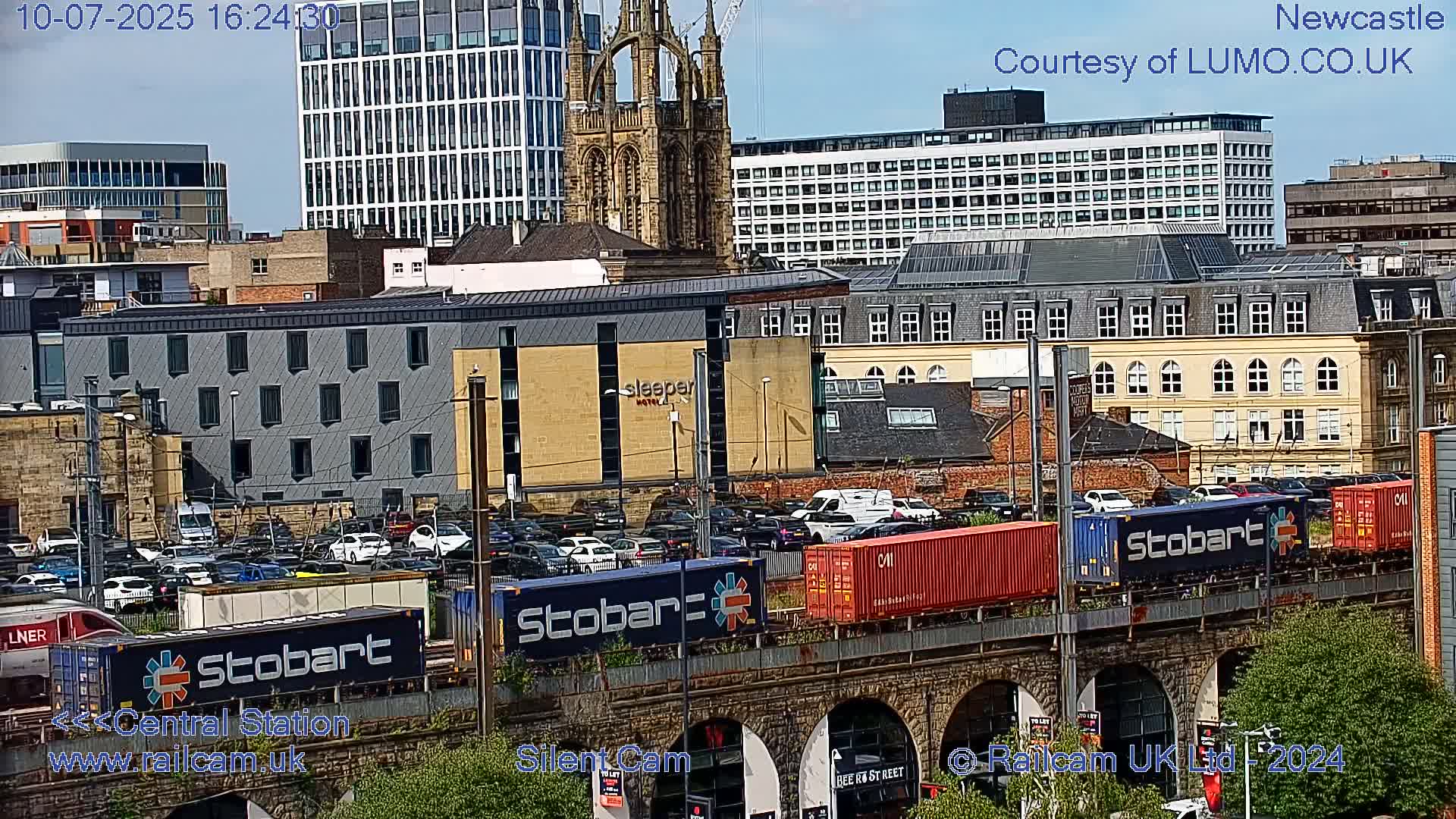Newcastle upon Tyne Central Station Northeast Approach & Center Live Cam - Tyne and Wear, North East, England, United Kingdom