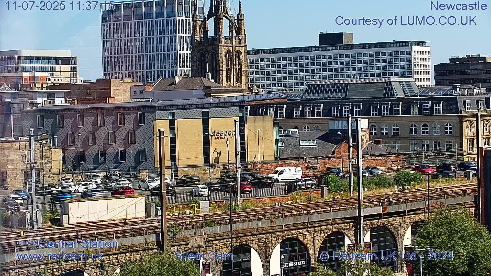 Newcastle upon Tyne Central Station Northeast Approach & Center Live Cam - Tyne and Wear, North East, England, United Kingdom