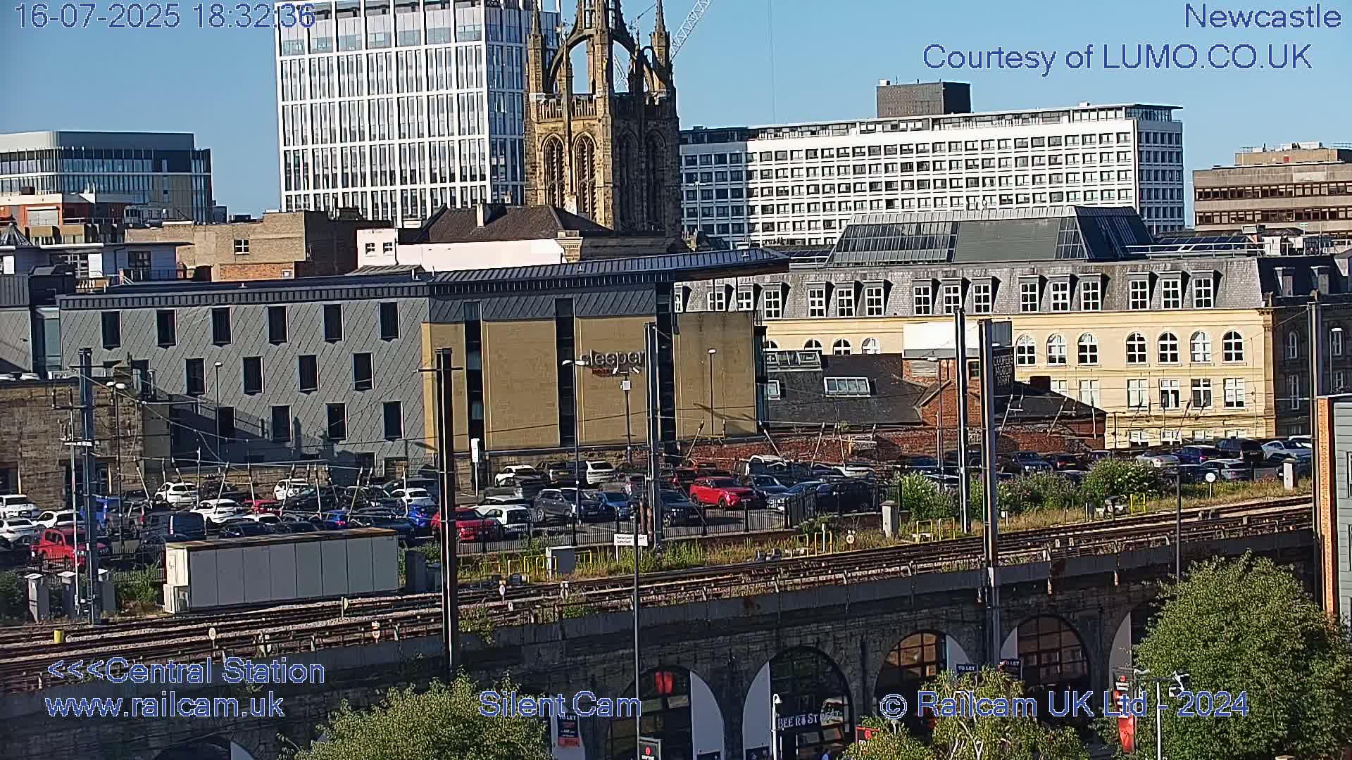 Newcastle upon Tyne Central Station Northeast Approach & Center Live Cam - Tyne and Wear, North East, England, United Kingdom