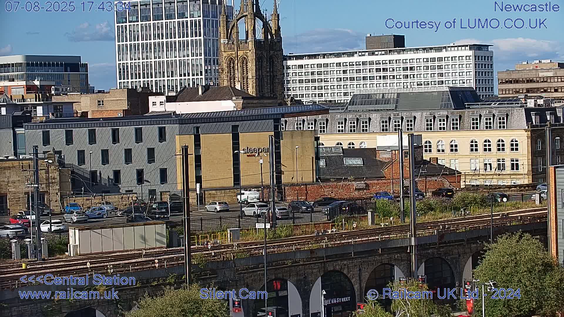 Newcastle upon Tyne Central Station Northeast Approach & Center Live Cam - Tyne and Wear, North East, England, United Kingdom