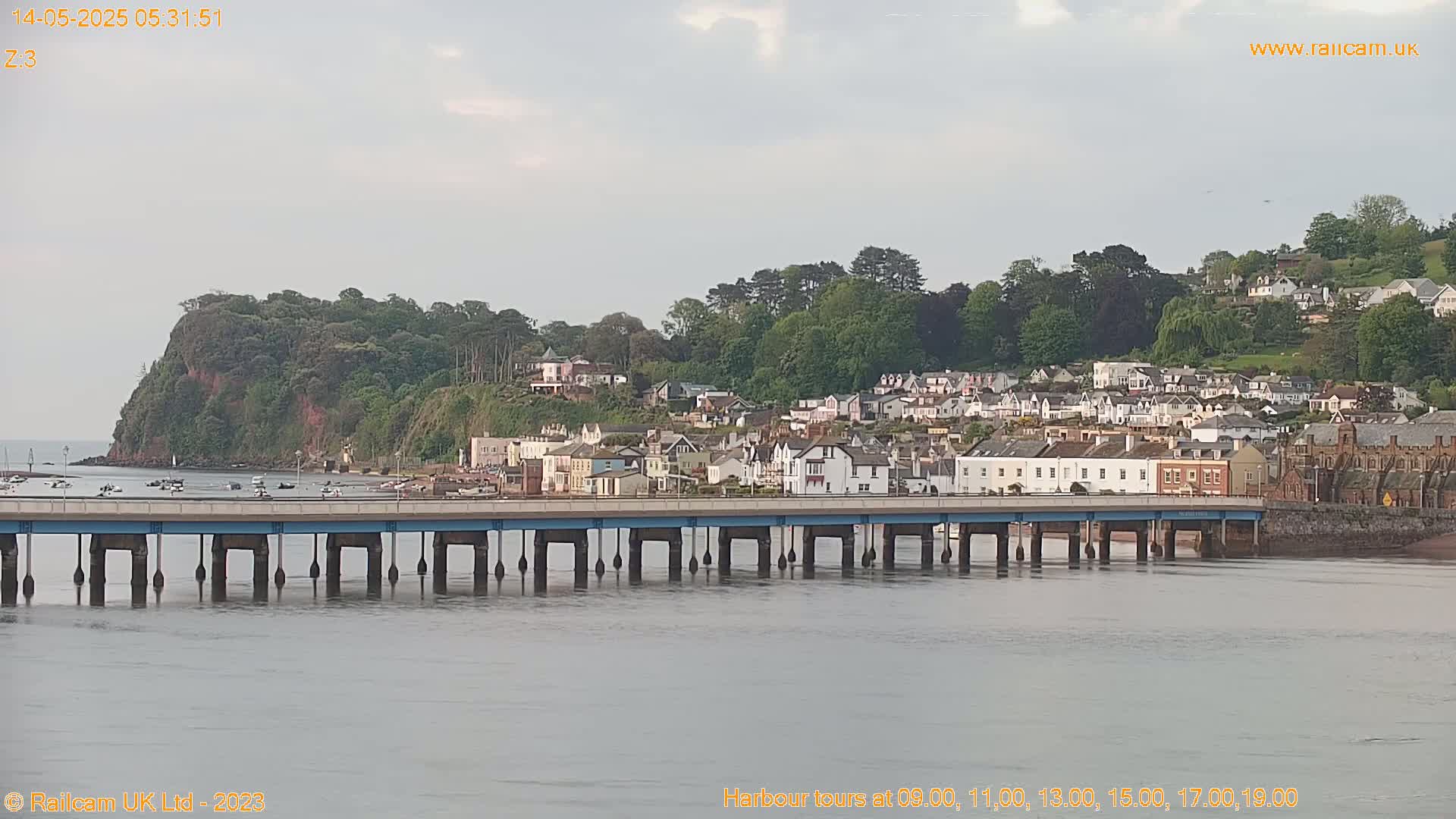 Teignmouth Harbour , Teign River & Shalton Village Live Cam - Teignbridge, Devon, South West, England, United Kingdom