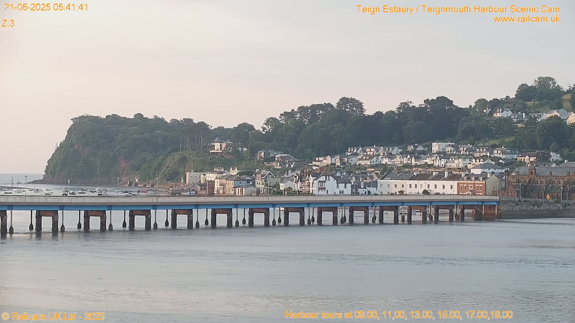 Teignmouth Harbour , Teign River & Shalton Village Live Cam - Teignbridge, Devon, South West, England, United Kingdom