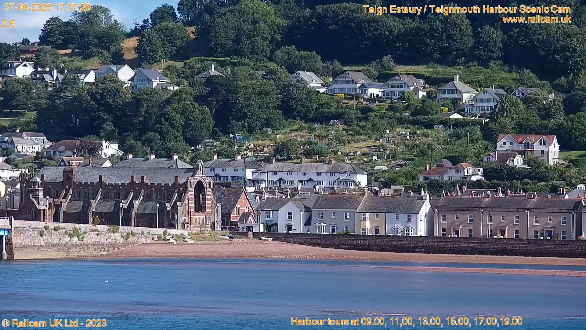 Teignmouth Harbour , Teign River & Shalton Village Live Cam - Teignbridge, Devon, South West, England, United Kingdom
