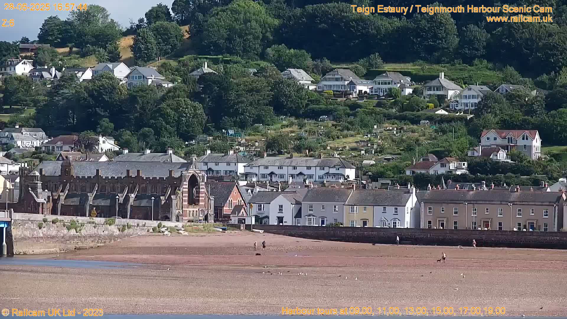Teignmouth Harbour , Teign River & Shalton Village Live Cam - Teignbridge, Devon, South West, England, United Kingdom