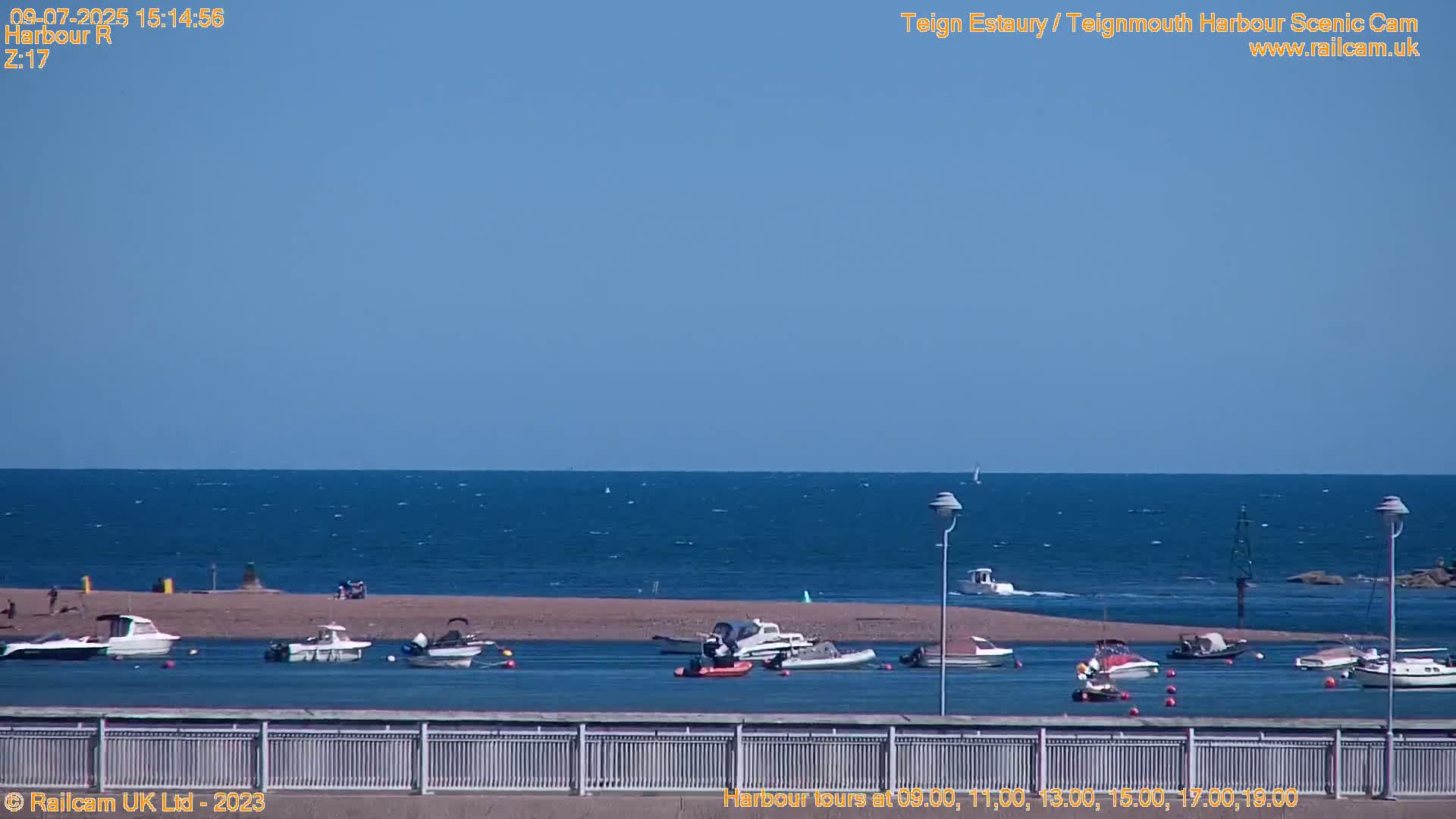 Teignmouth Harbour , Teign River & Shalton Village Live Cam - Teignbridge, Devon, South West, England, United Kingdom