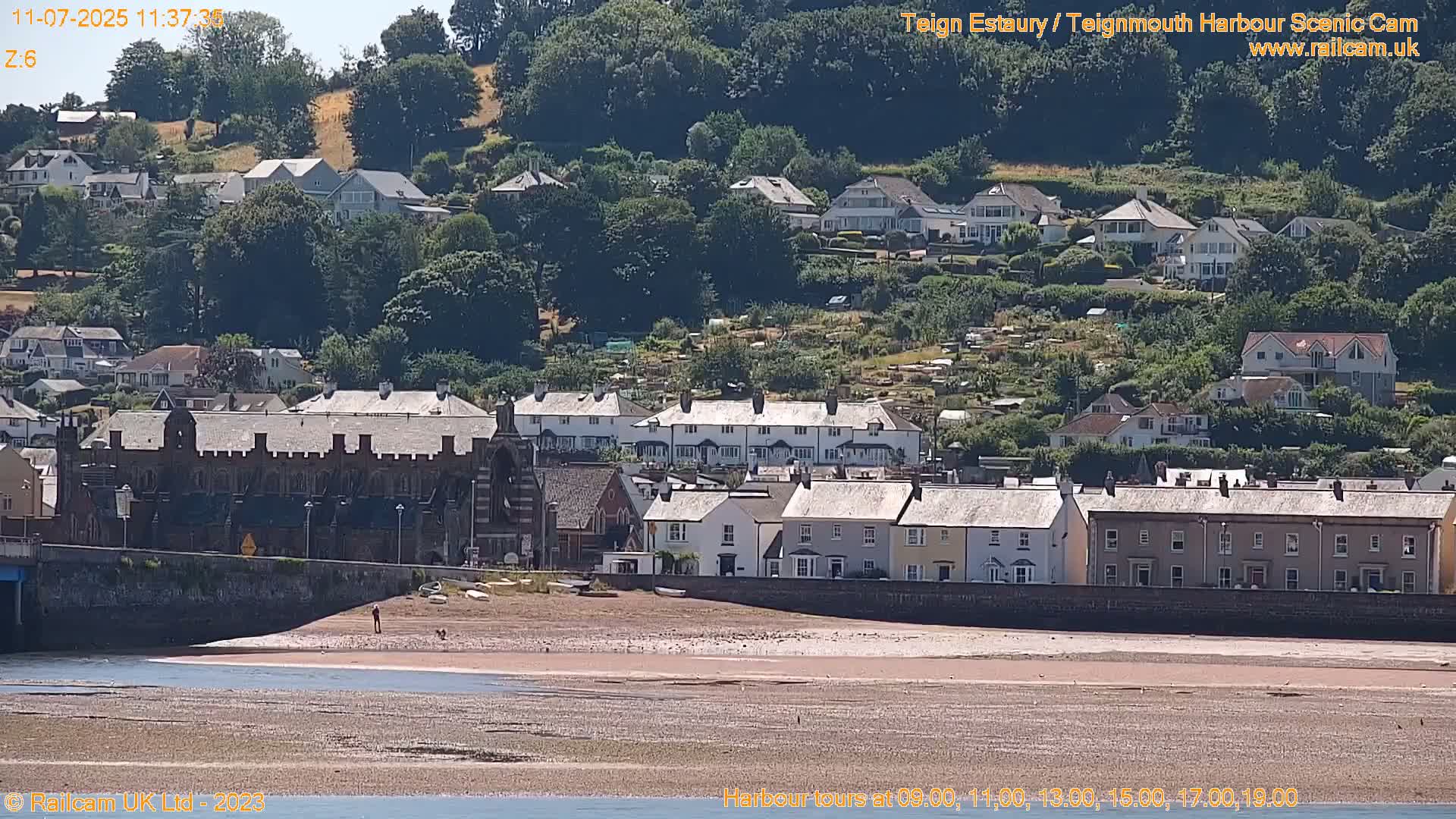 Teignmouth Harbour , Teign River & Shalton Village Live Cam - Teignbridge, Devon, South West, England, United Kingdom