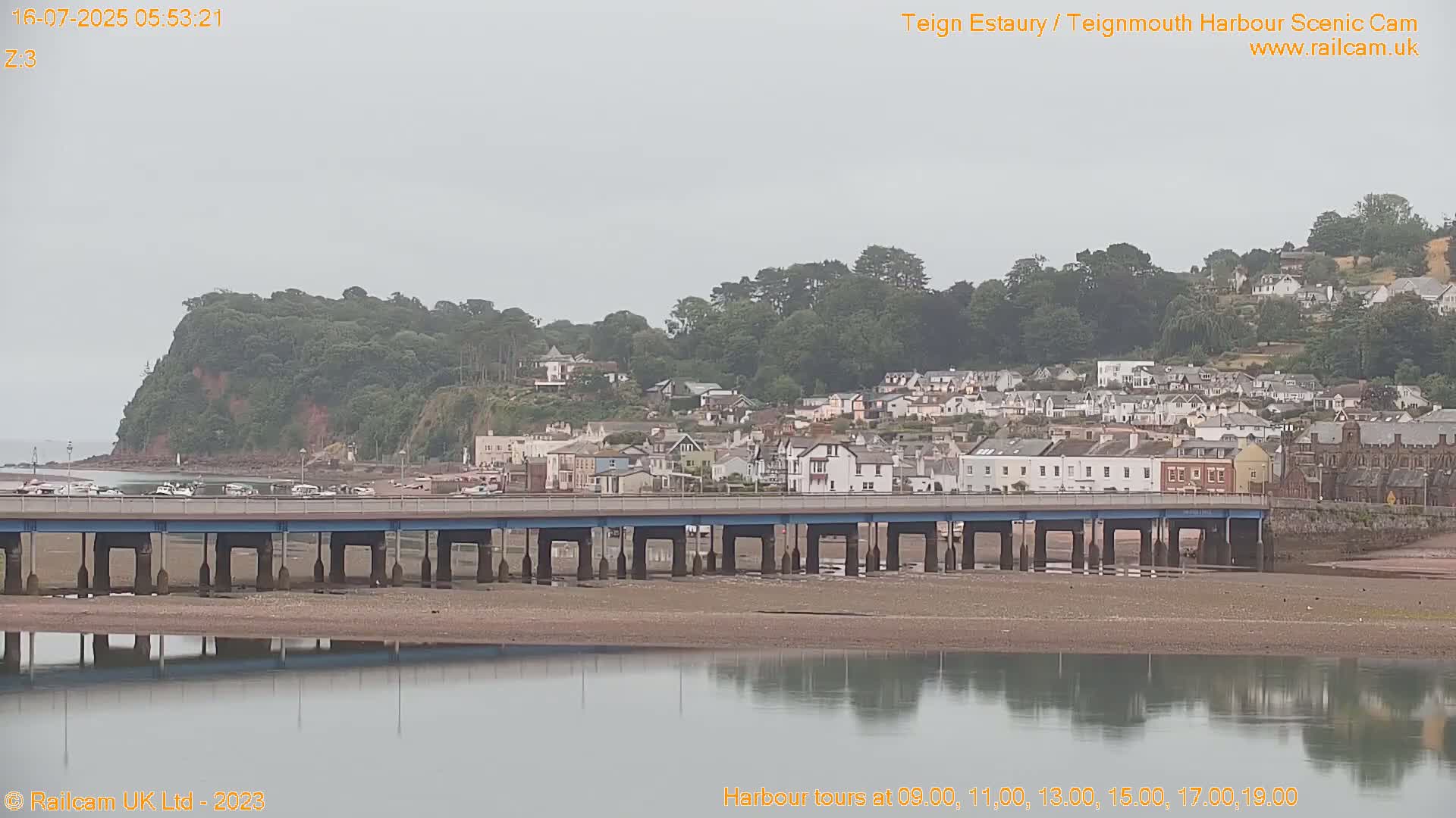 Teignmouth Harbour , Teign River & Shalton Village Live Cam - Teignbridge, Devon, South West, England, United Kingdom