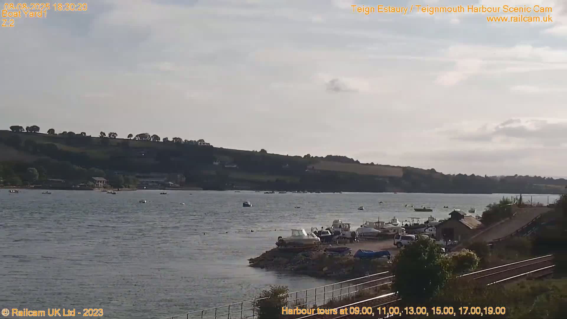 Teignmouth Harbour , Teign River & Shalton Village Live Cam - Teignbridge, Devon, South West, England, United Kingdom