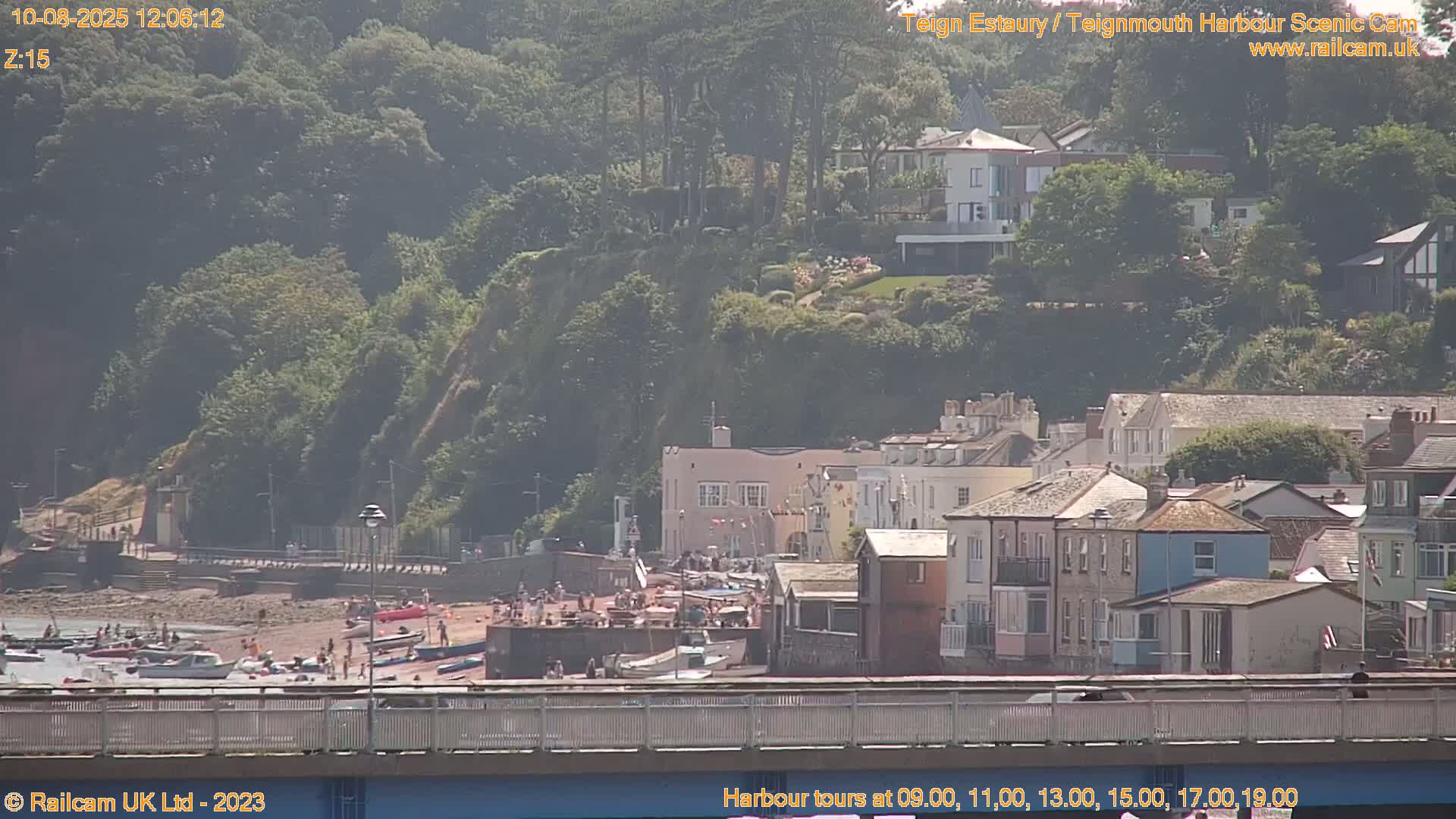 Teignmouth Harbour , Teign River & Shalton Village Live Cam - Teignbridge, Devon, South West, England, United Kingdom