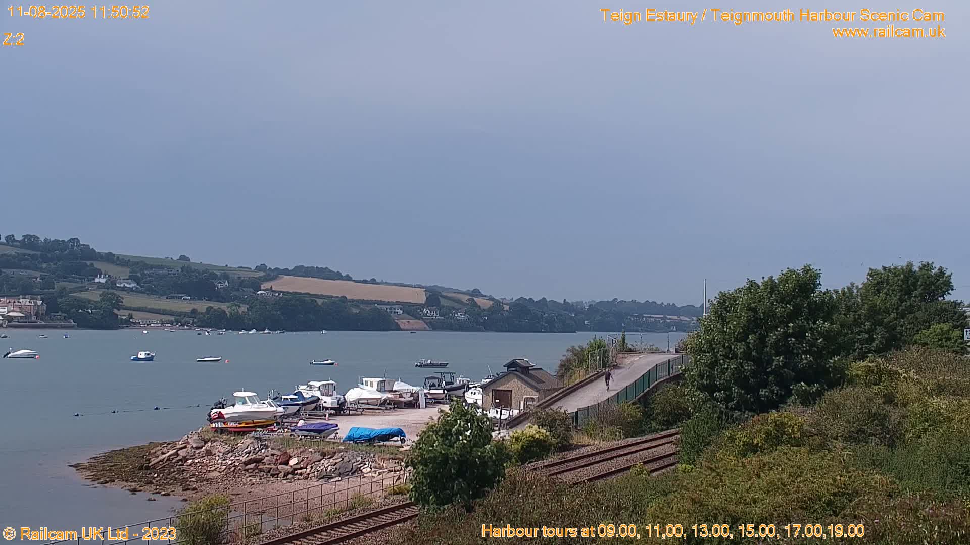 Teignmouth Harbour , Teign River & Shalton Village Live Cam - Teignbridge, Devon, South West, England, United Kingdom