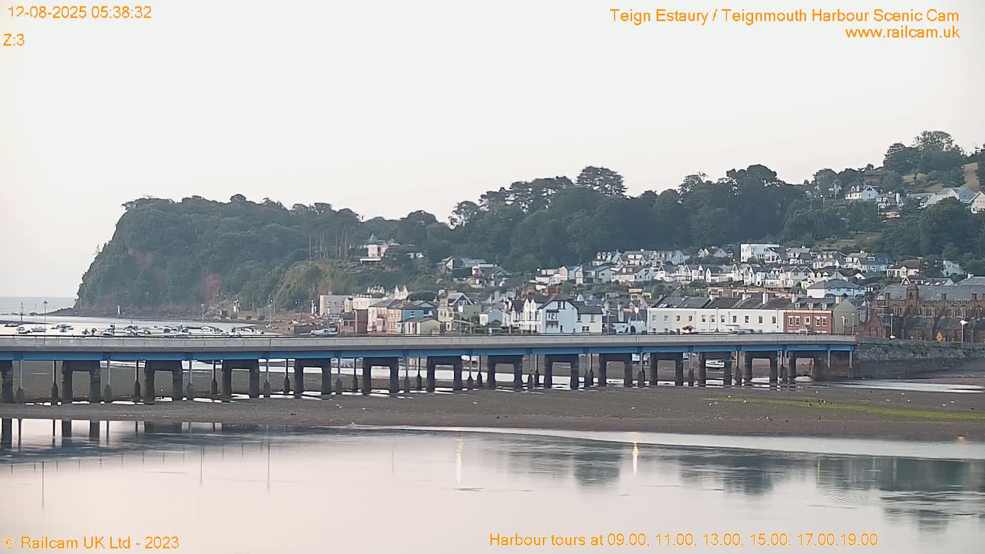 Teignmouth Harbour , Teign River & Shalton Village Live Cam - Teignbridge, Devon, South West, England, United Kingdom