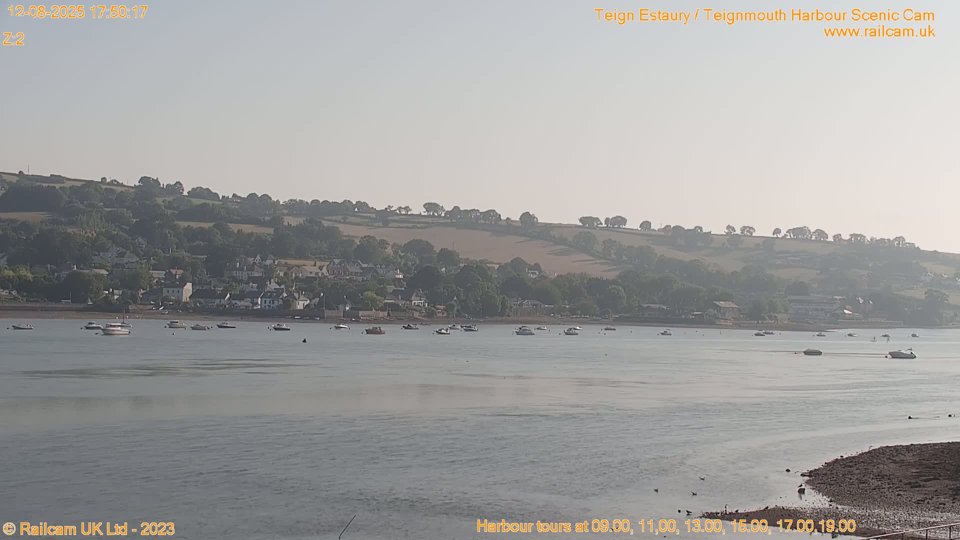 Teignmouth Harbour , Teign River & Shalton Village Live Cam - Teignbridge, Devon, South West, England, United Kingdom