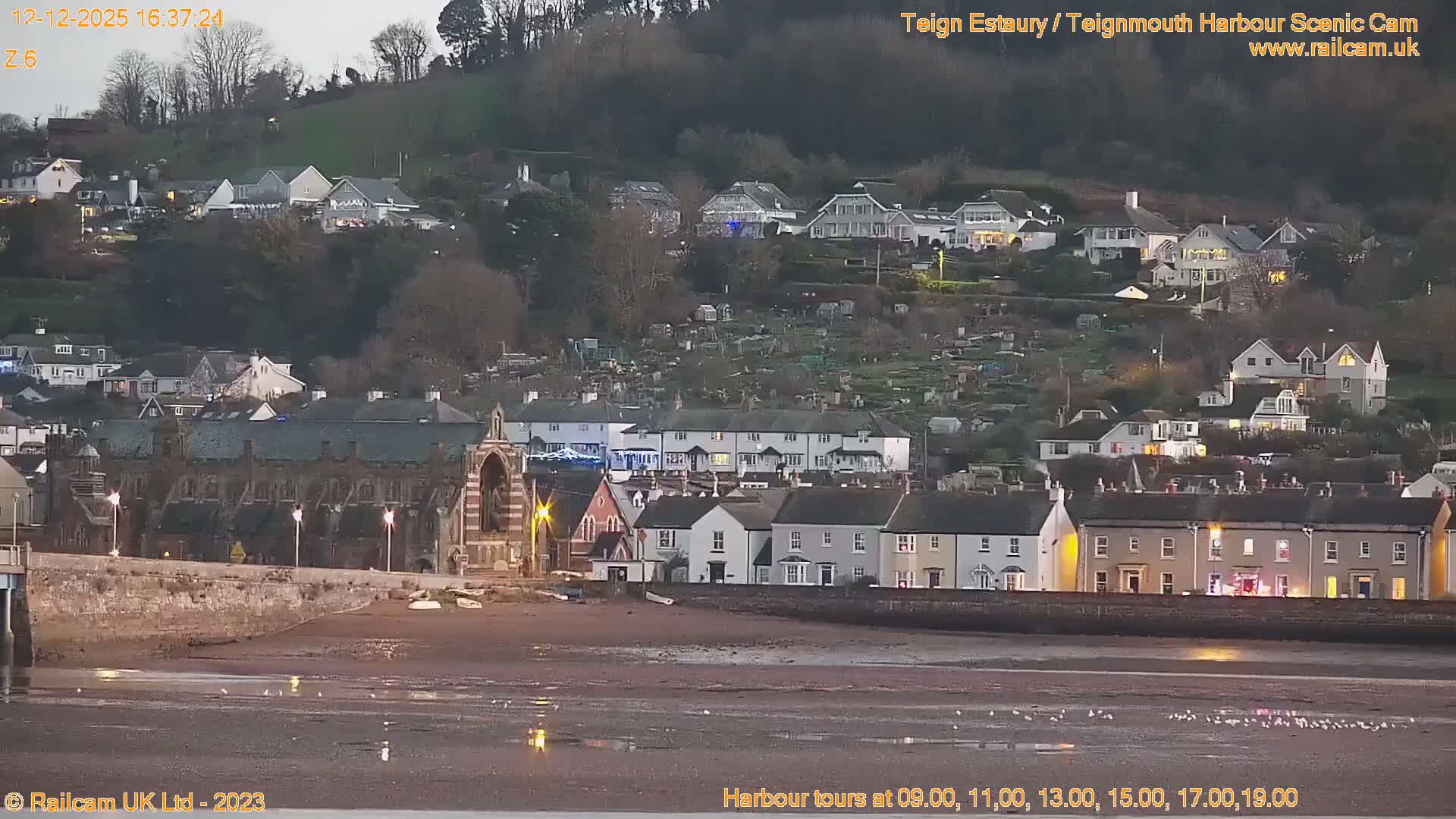Teignmouth Harbour , Teign River & Shalton Village Live Cam - Teignbridge, Devon, South West, England, United Kingdom