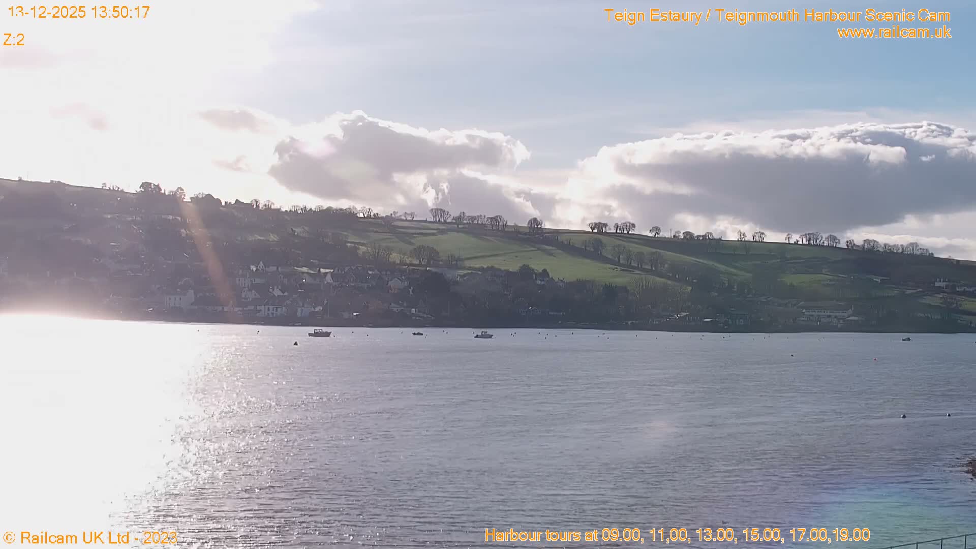 Teignmouth Harbour , Teign River & Shalton Village Live Cam - Teignbridge, Devon, South West, England, United Kingdom