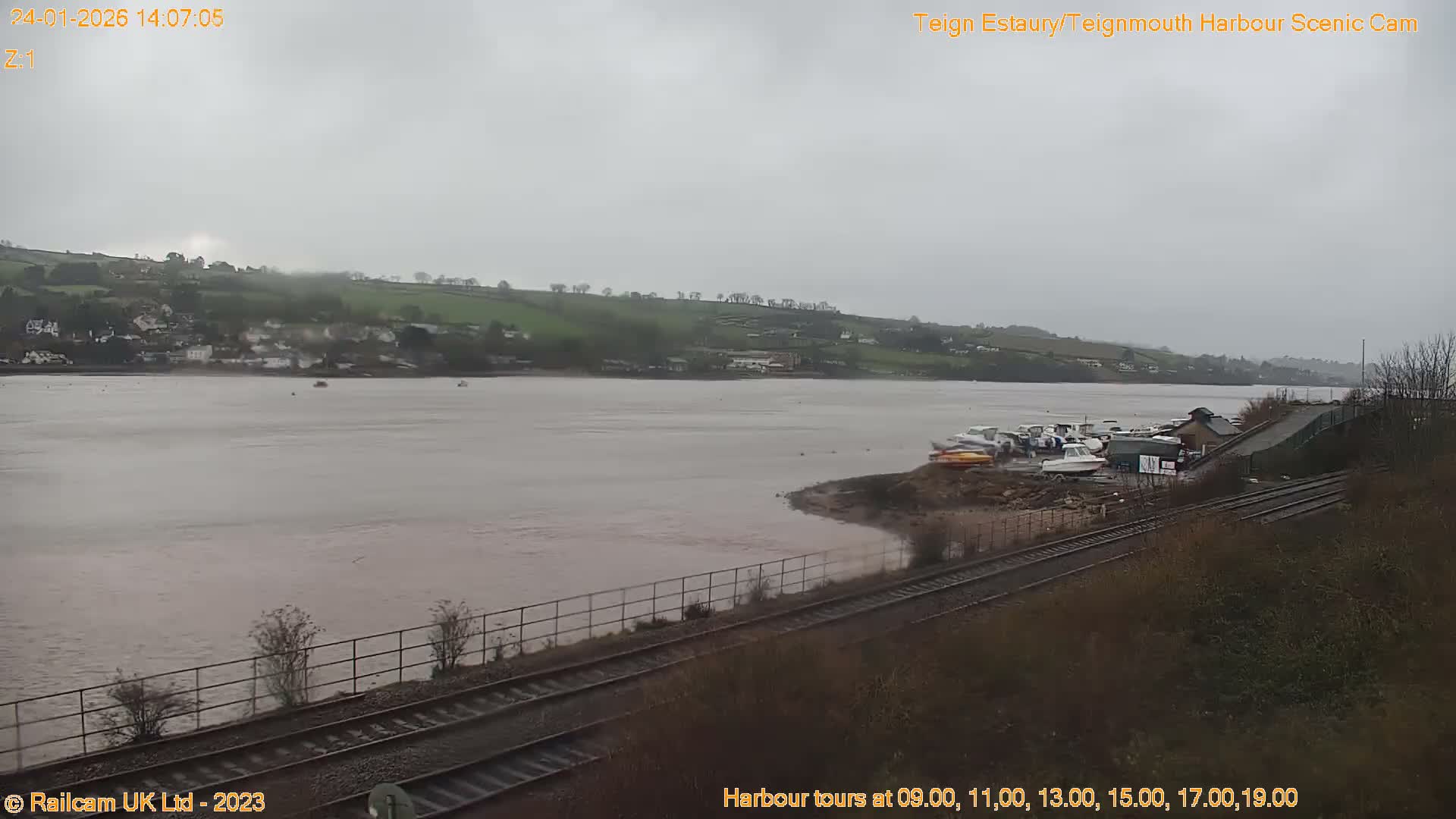 Teignmouth Harbour , Teign River & Shalton Village Live Cam - Teignbridge, Devon, South West, England, United Kingdom