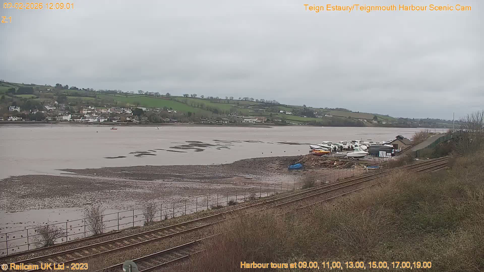 Teignmouth Harbour , Teign River & Shalton Village Live Cam - Teignbridge, Devon, South West, England, United Kingdom