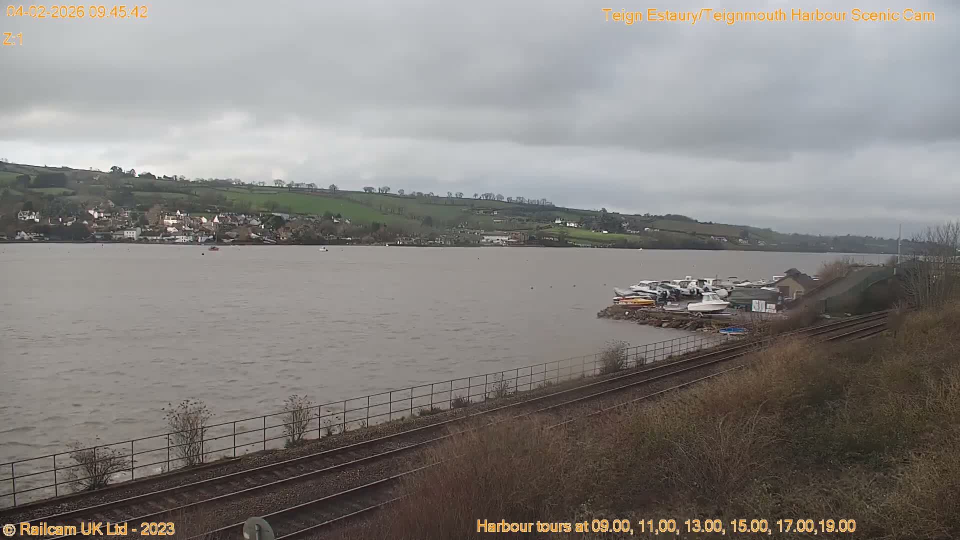 Teignmouth Harbour , Teign River & Shalton Village Live Cam - Teignbridge, Devon, South West, England, United Kingdom