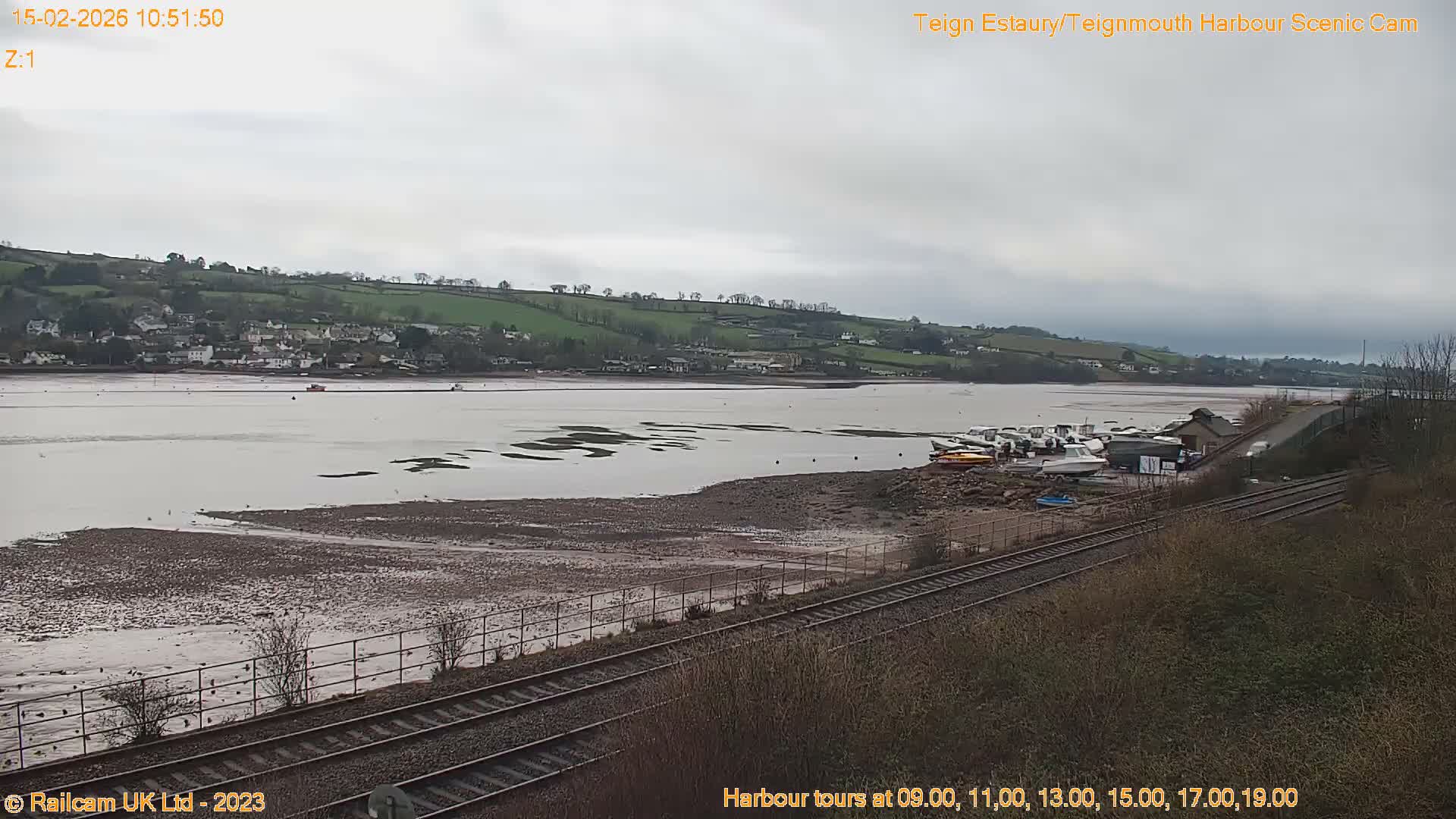 Teignmouth Harbour , Teign River & Shalton Village Live Cam - Teignbridge, Devon, South West, England, United Kingdom