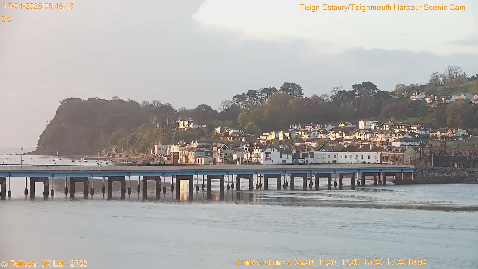 Teignmouth Harbour , Teign River & Shalton Village Live Cam - Teignbridge, Devon, South West, England, United Kingdom