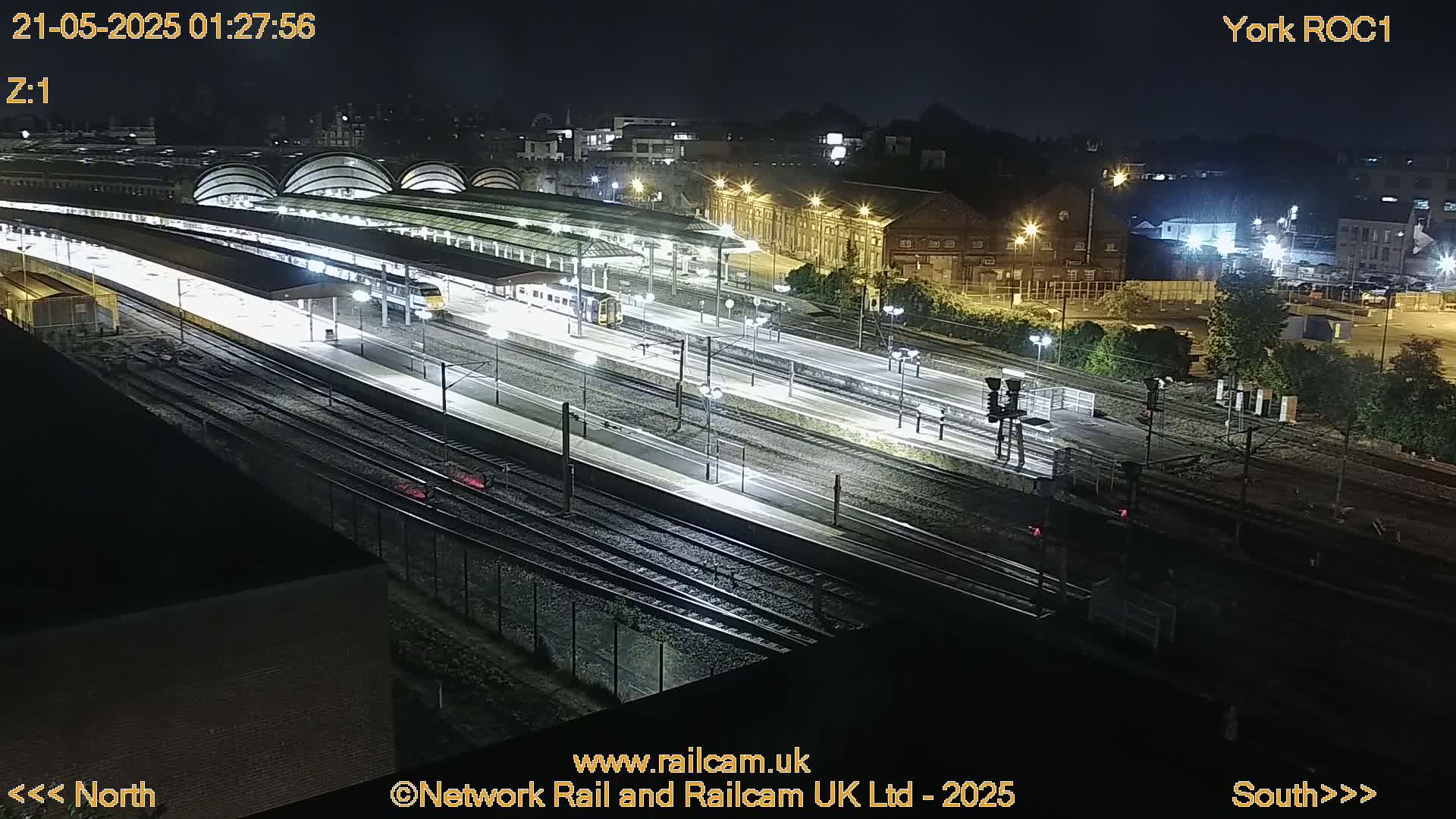 Yorkshire, York Railway Station & York City Live Cam   - York, North Yorkshire, Yorkshire and the Humber, England, United Kingdom