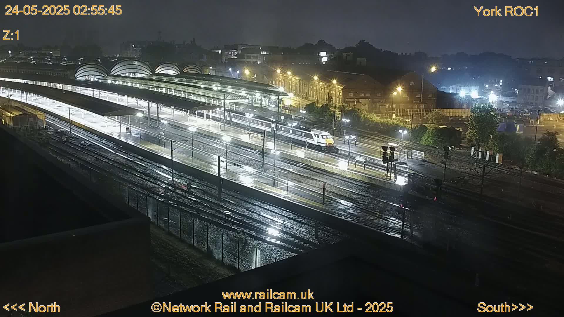Yorkshire, York Railway Station & York City Live Cam   - York, North Yorkshire, Yorkshire and the Humber, England, United Kingdom